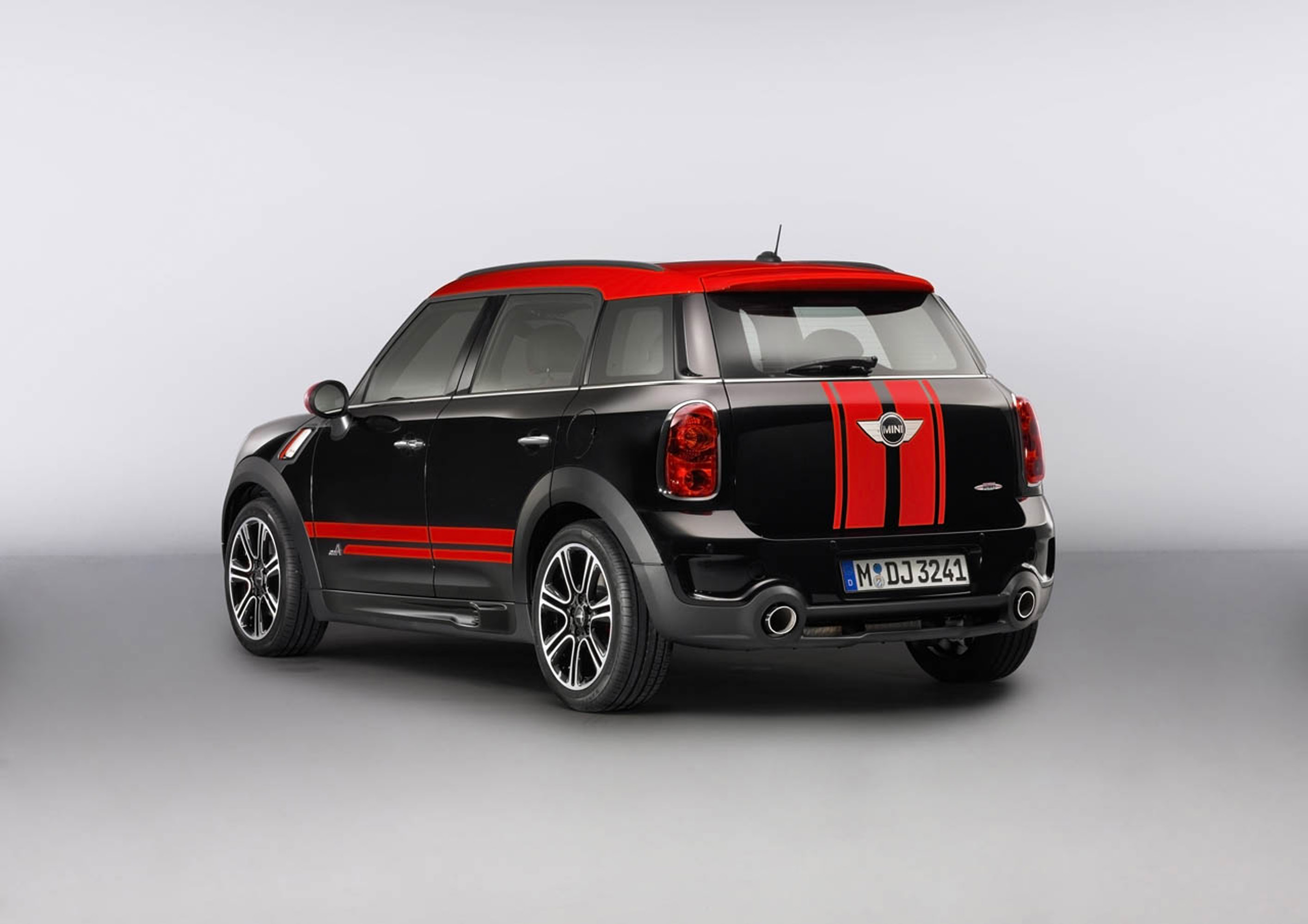 Mini Countryman John Cooper Works photo #2