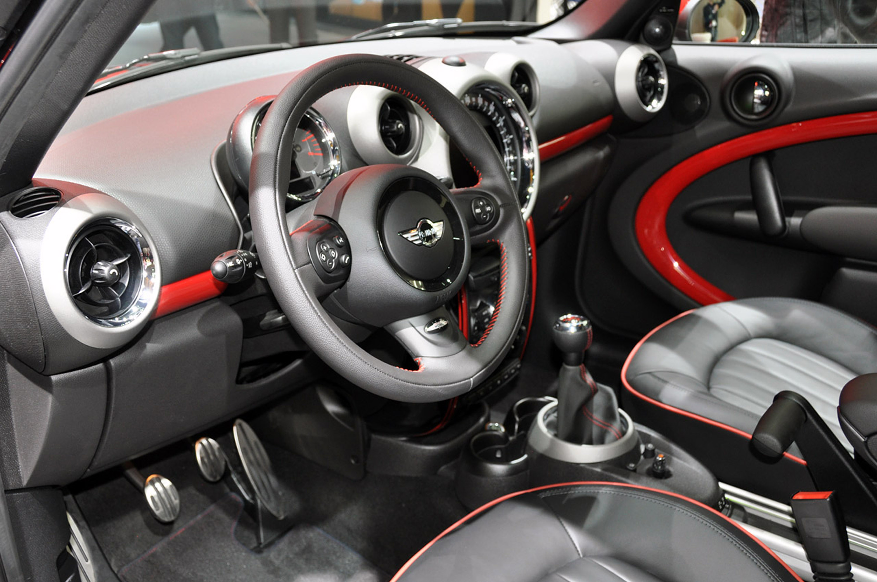 Mini Countryman John Cooper Works photo #25