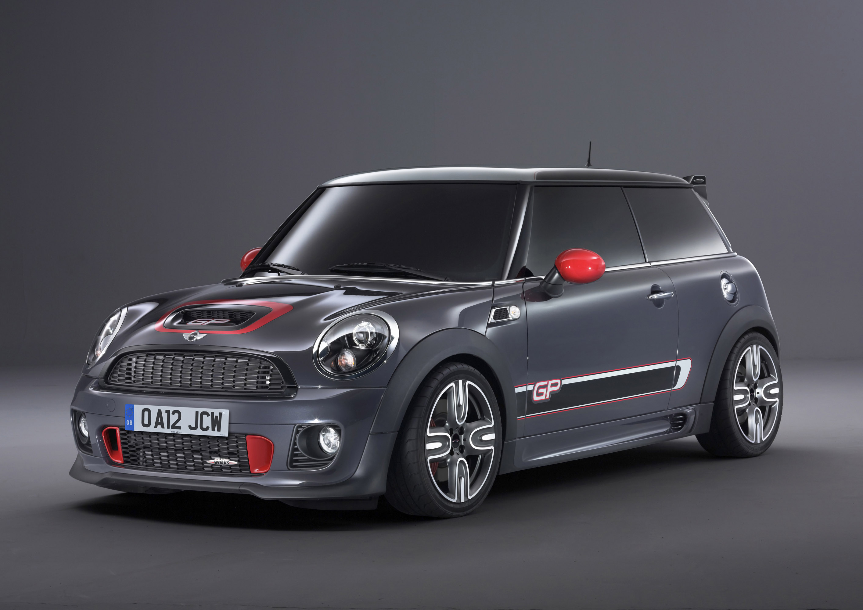 MINI John Cooper Works GP photo #2