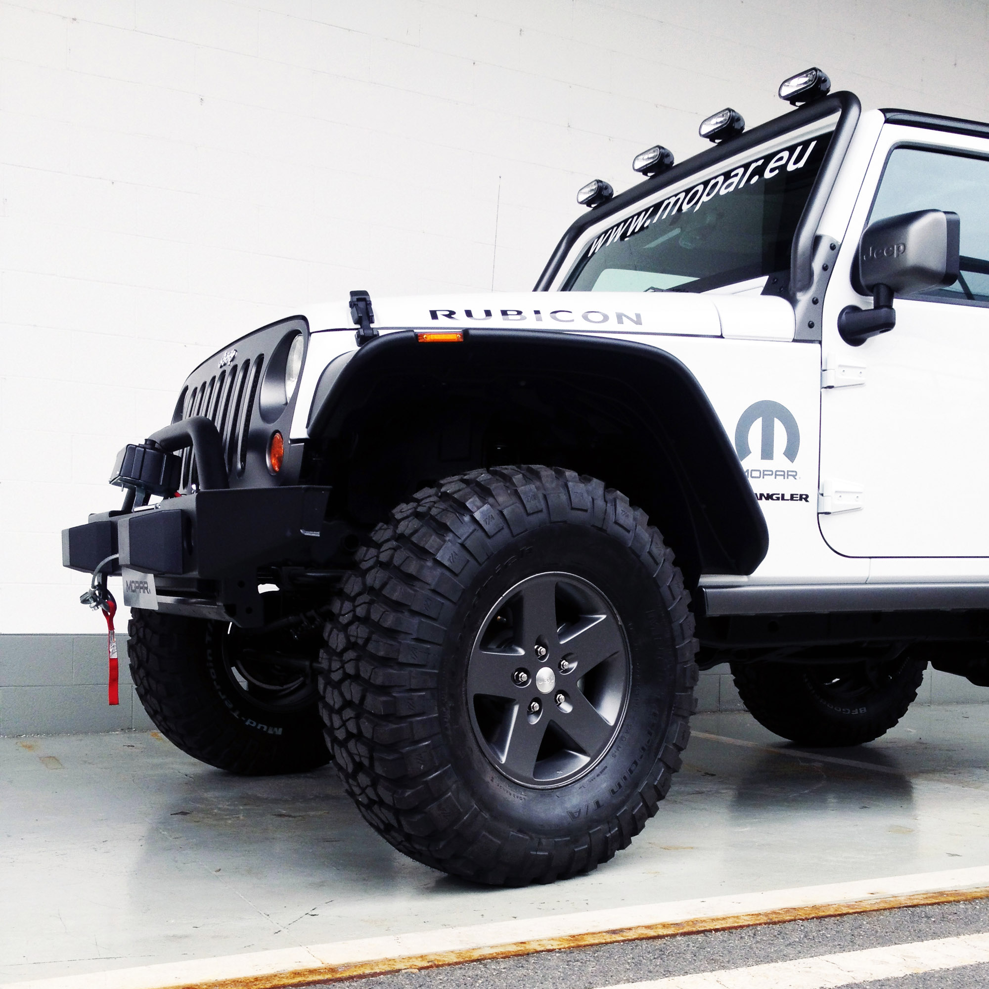 Mopar Jeep Wrangler Rubicon photo #2