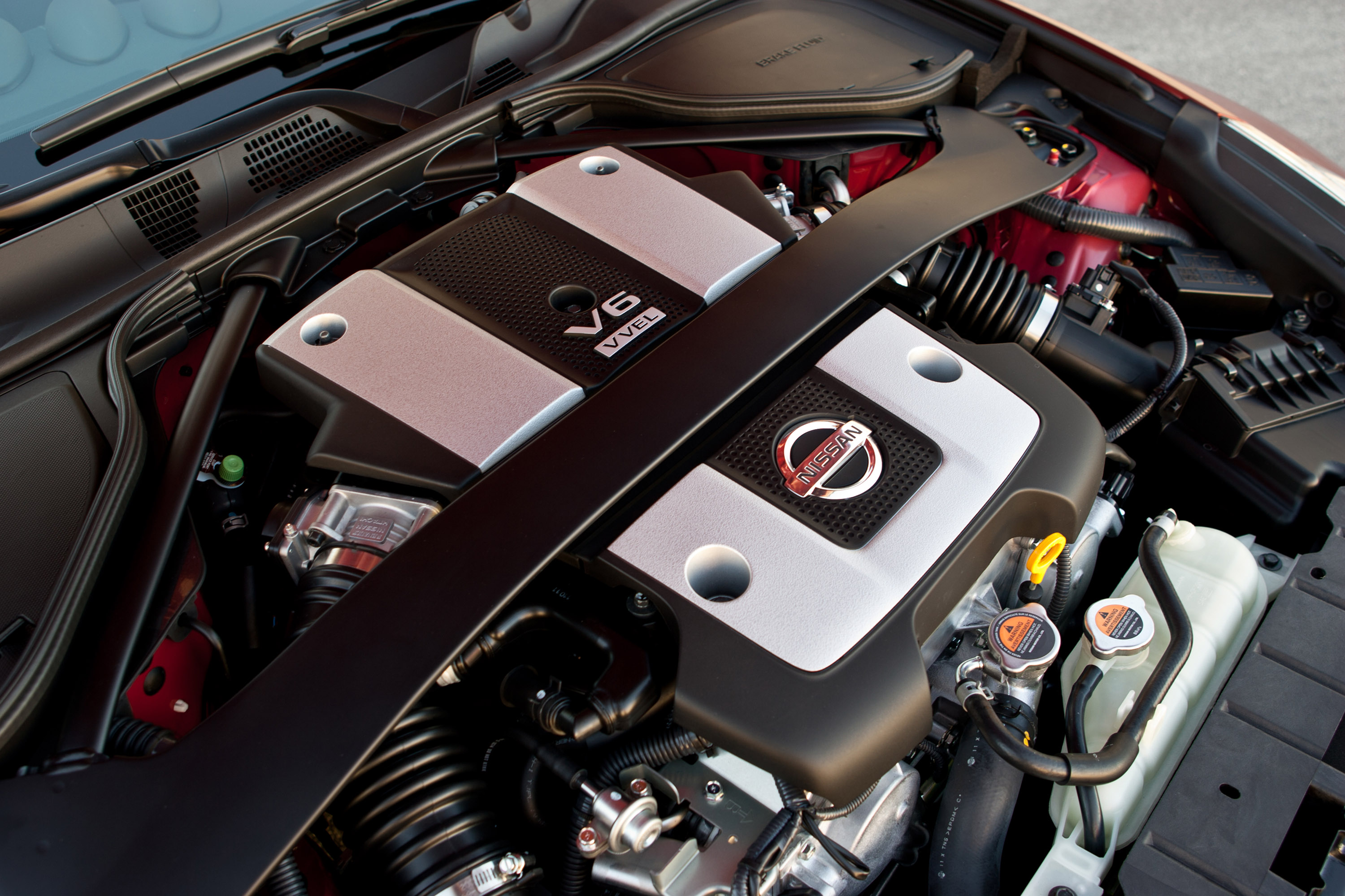 Nissan 370Z photo #25