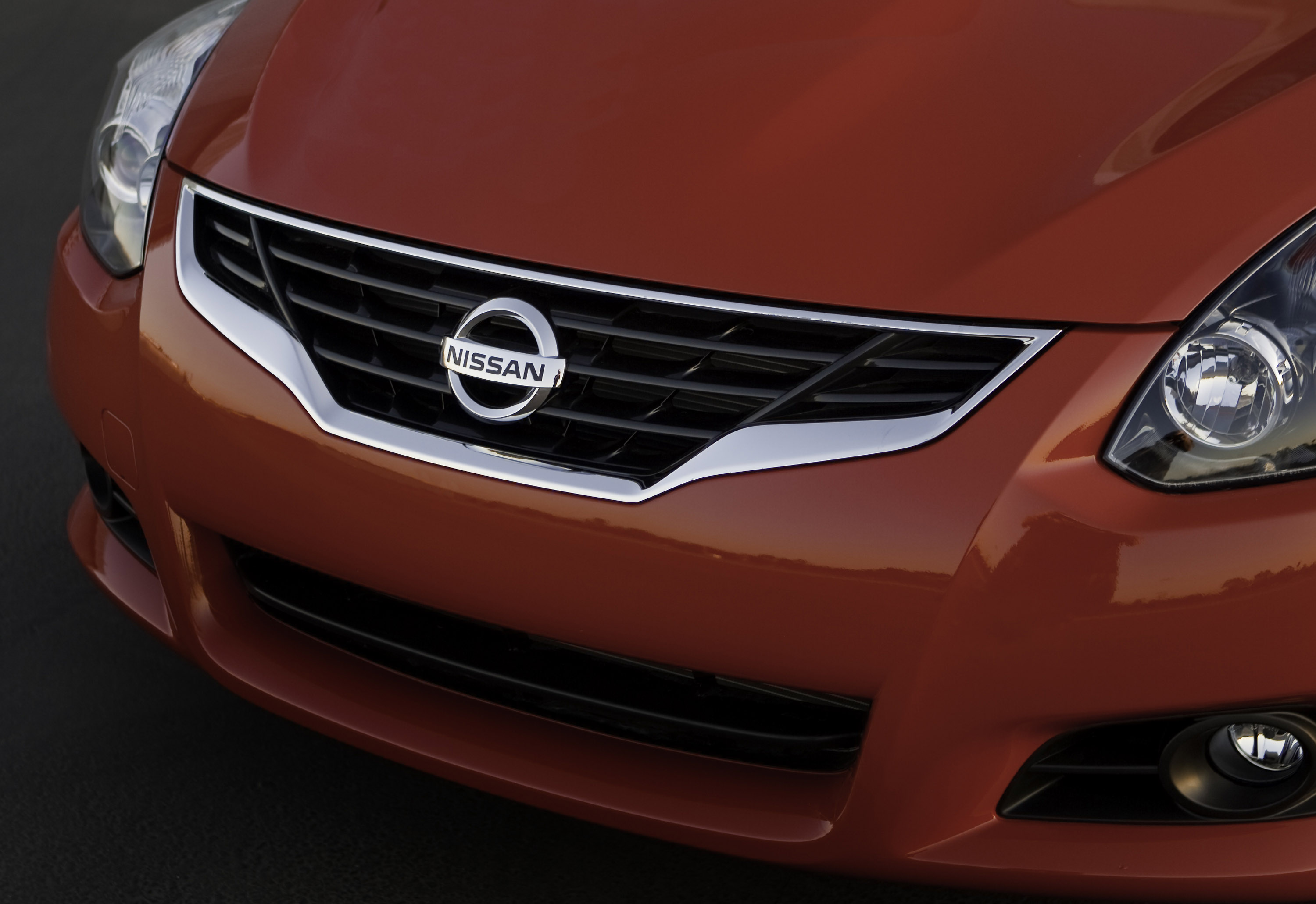 Nissan Altima Coupe photo #15