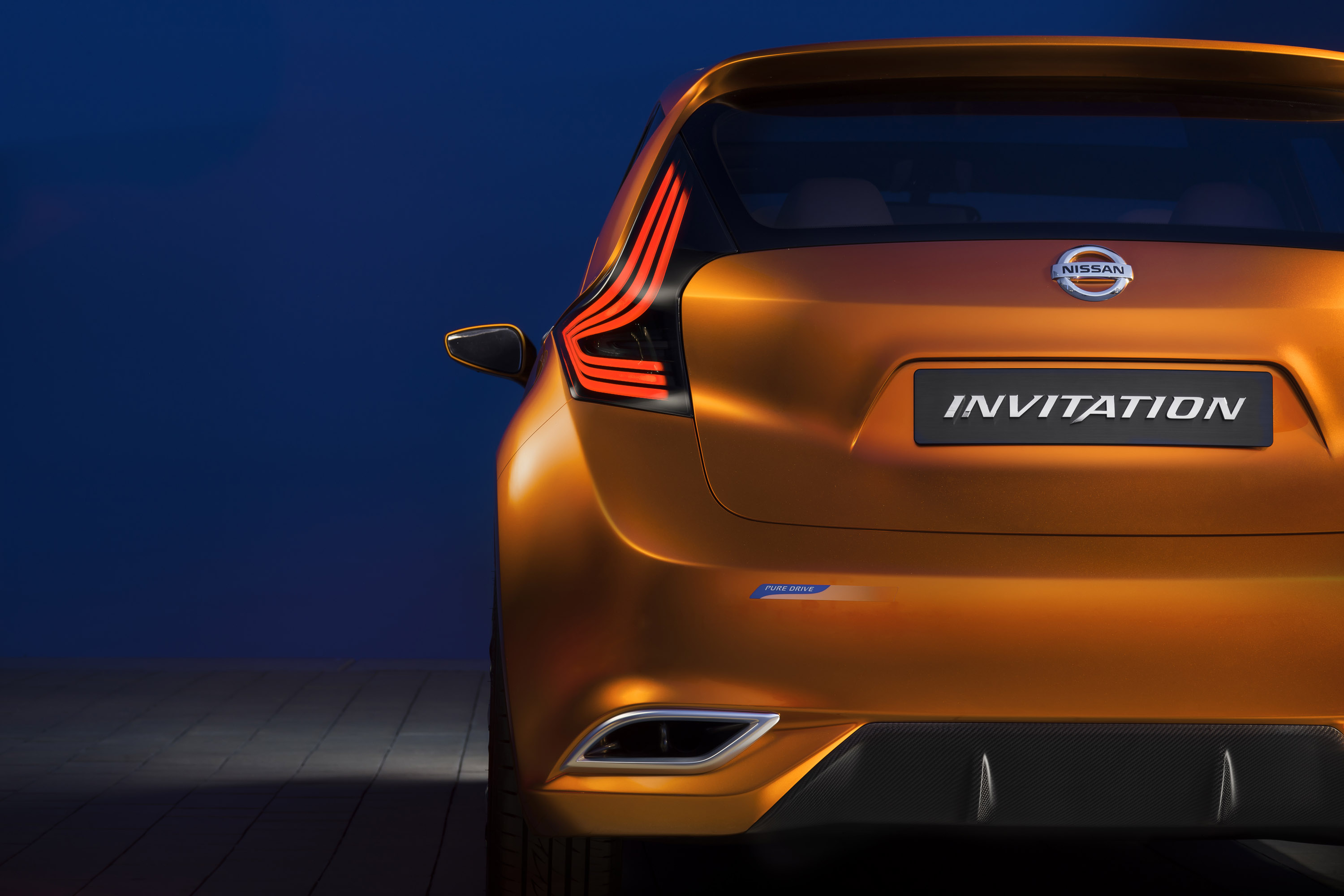 Nissan Invitation Concept photo #19