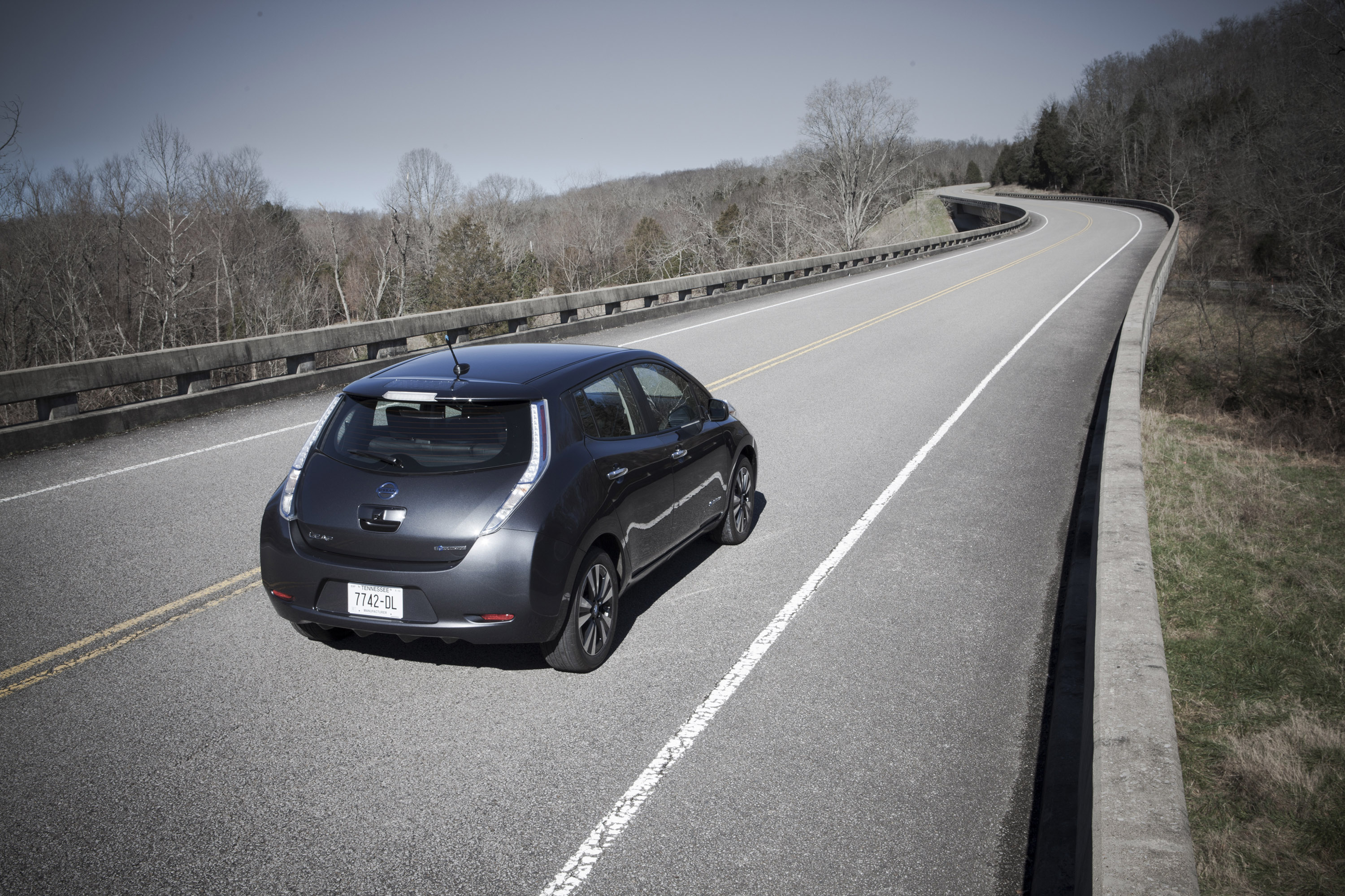 Nissan LEAF photo #24
