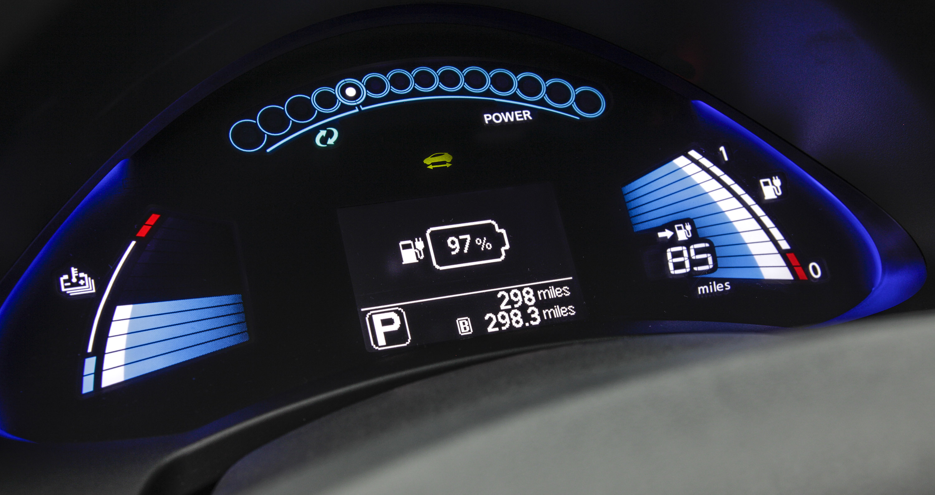 Nissan LEAF photo #27