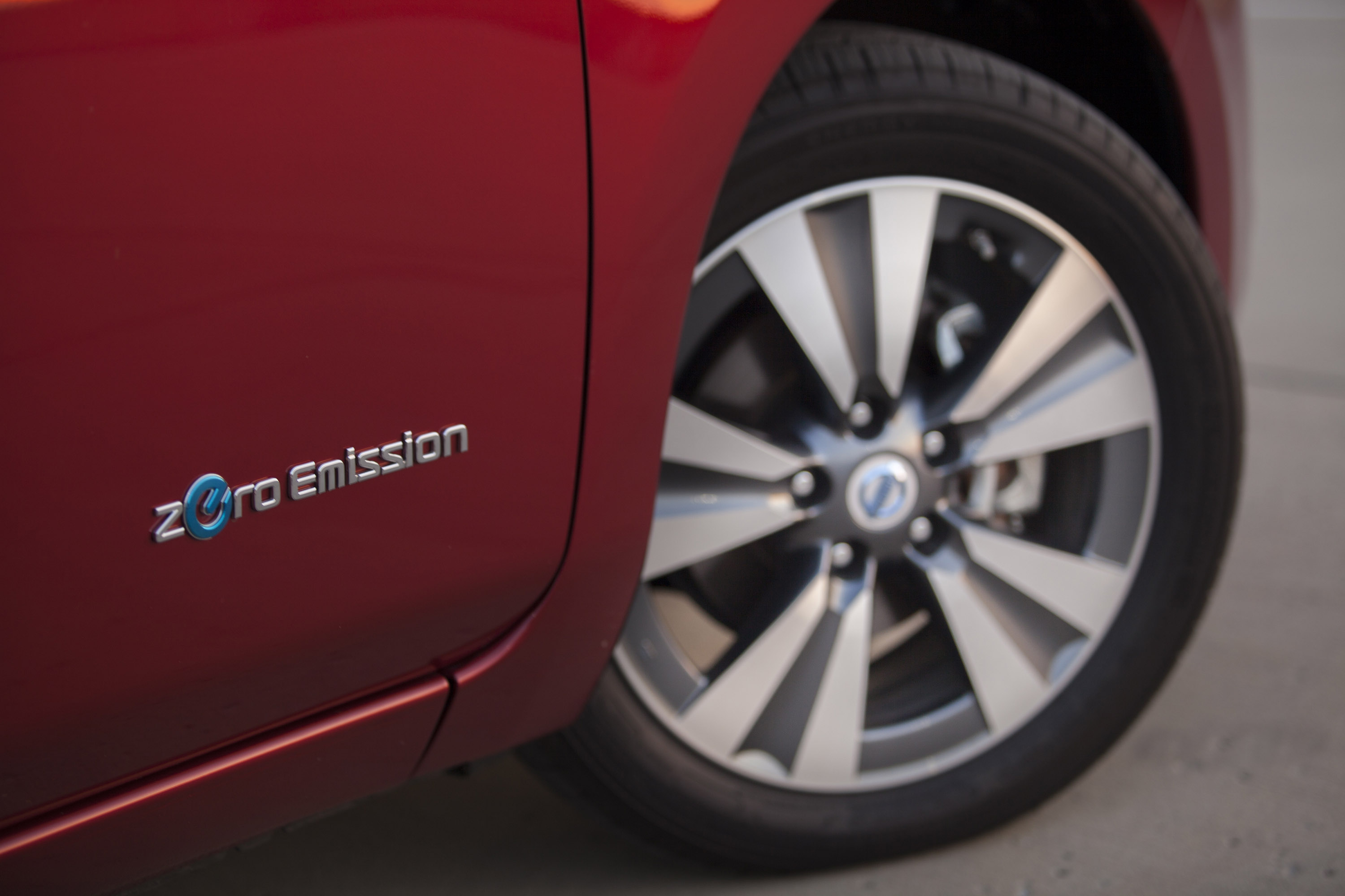 Nissan LEAF photo #59