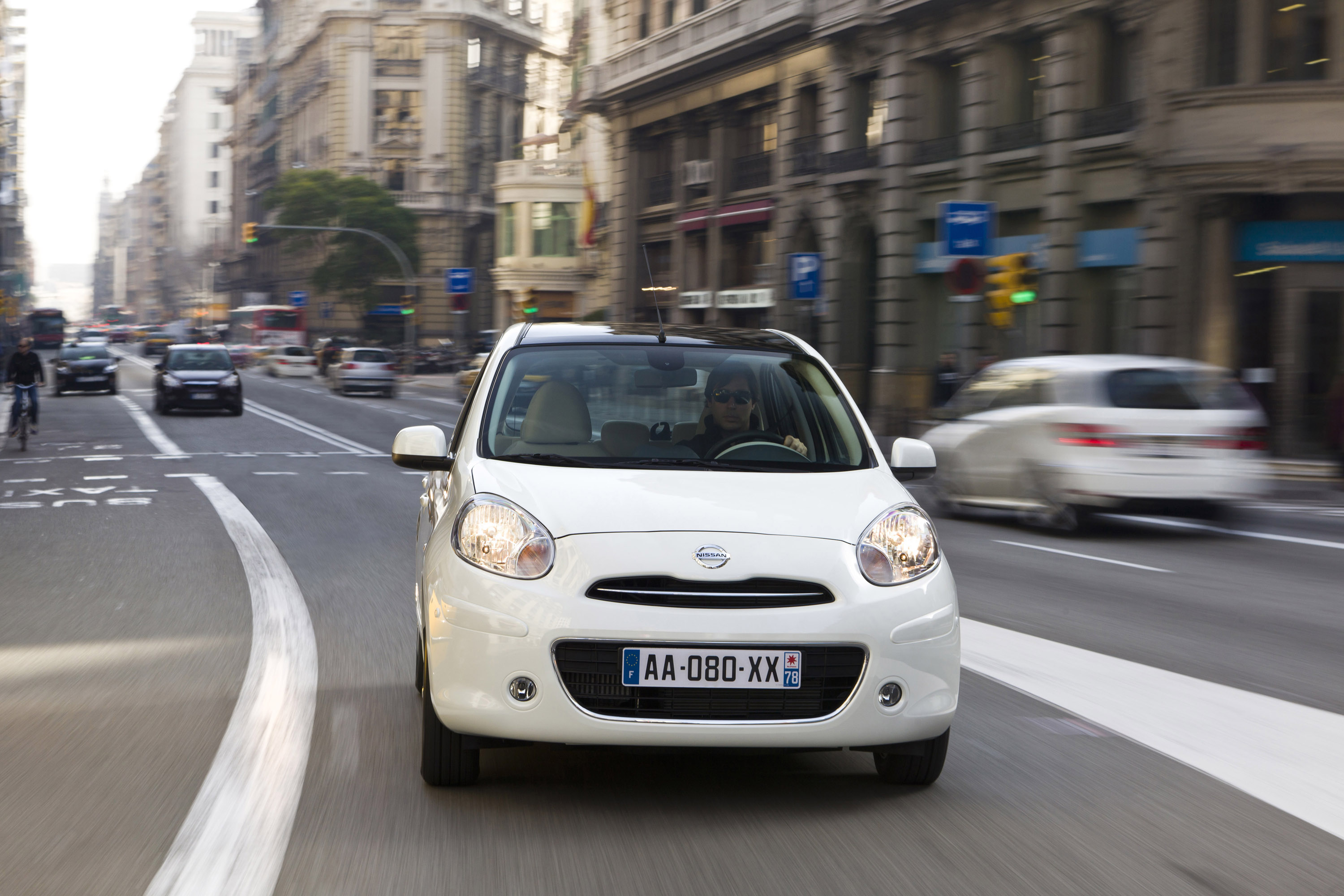 Nissan Micra DIG-S photo #13