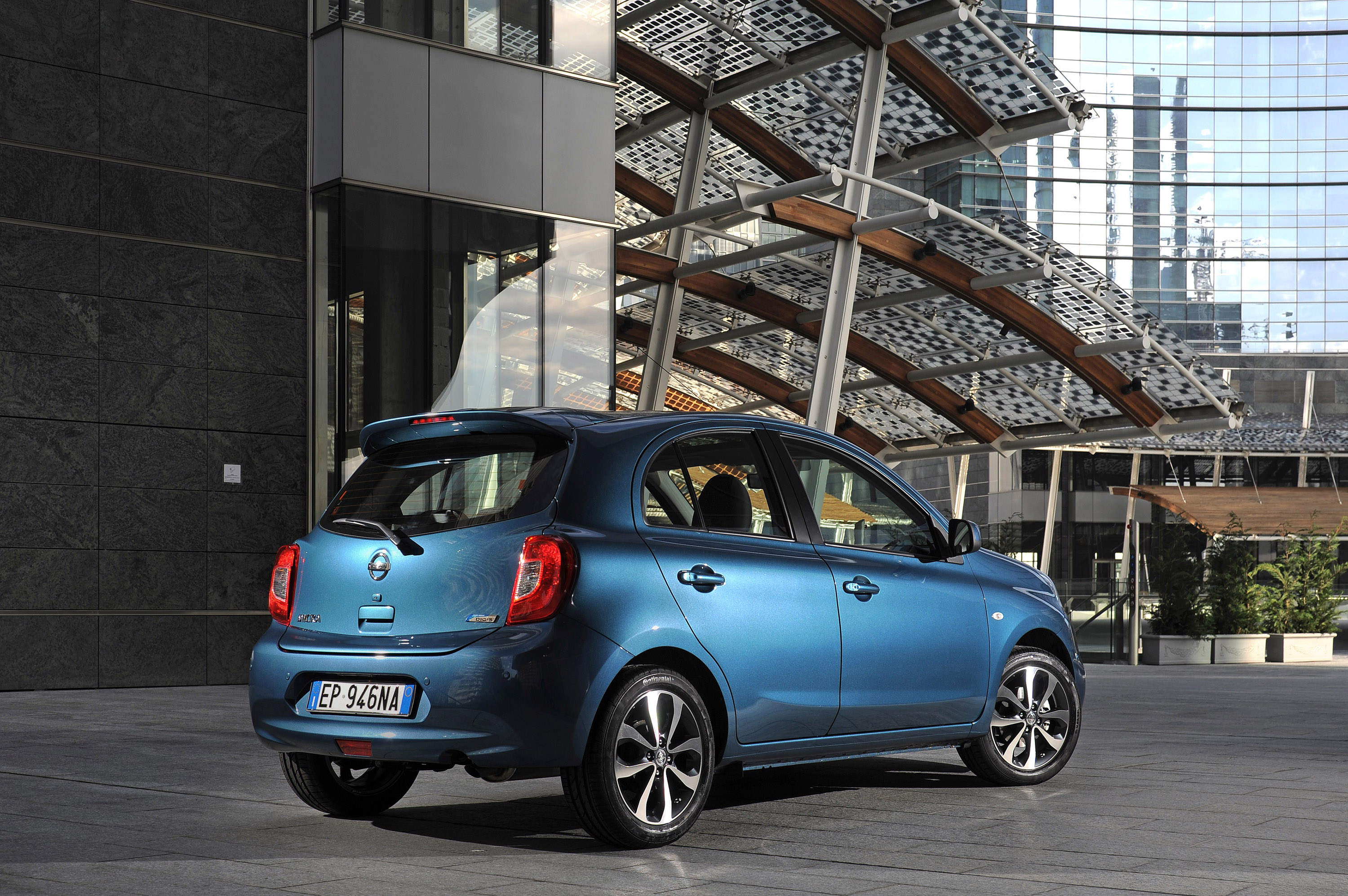 Nissan Micra photo #23