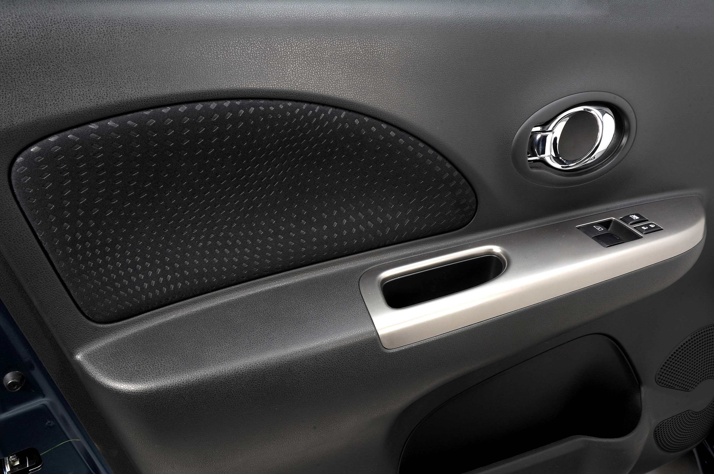Nissan Micra photo #29
