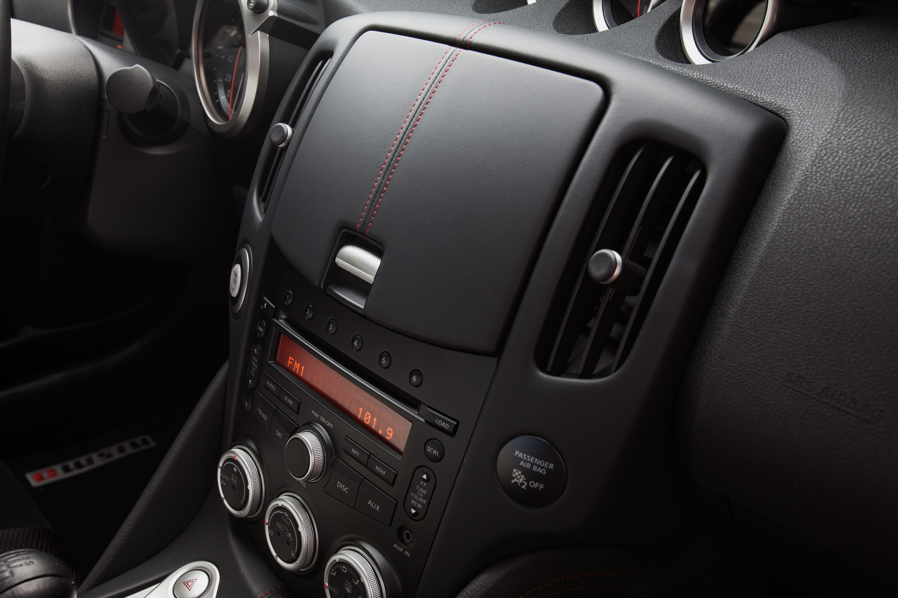 Nissan NISMO 370Z photo #15