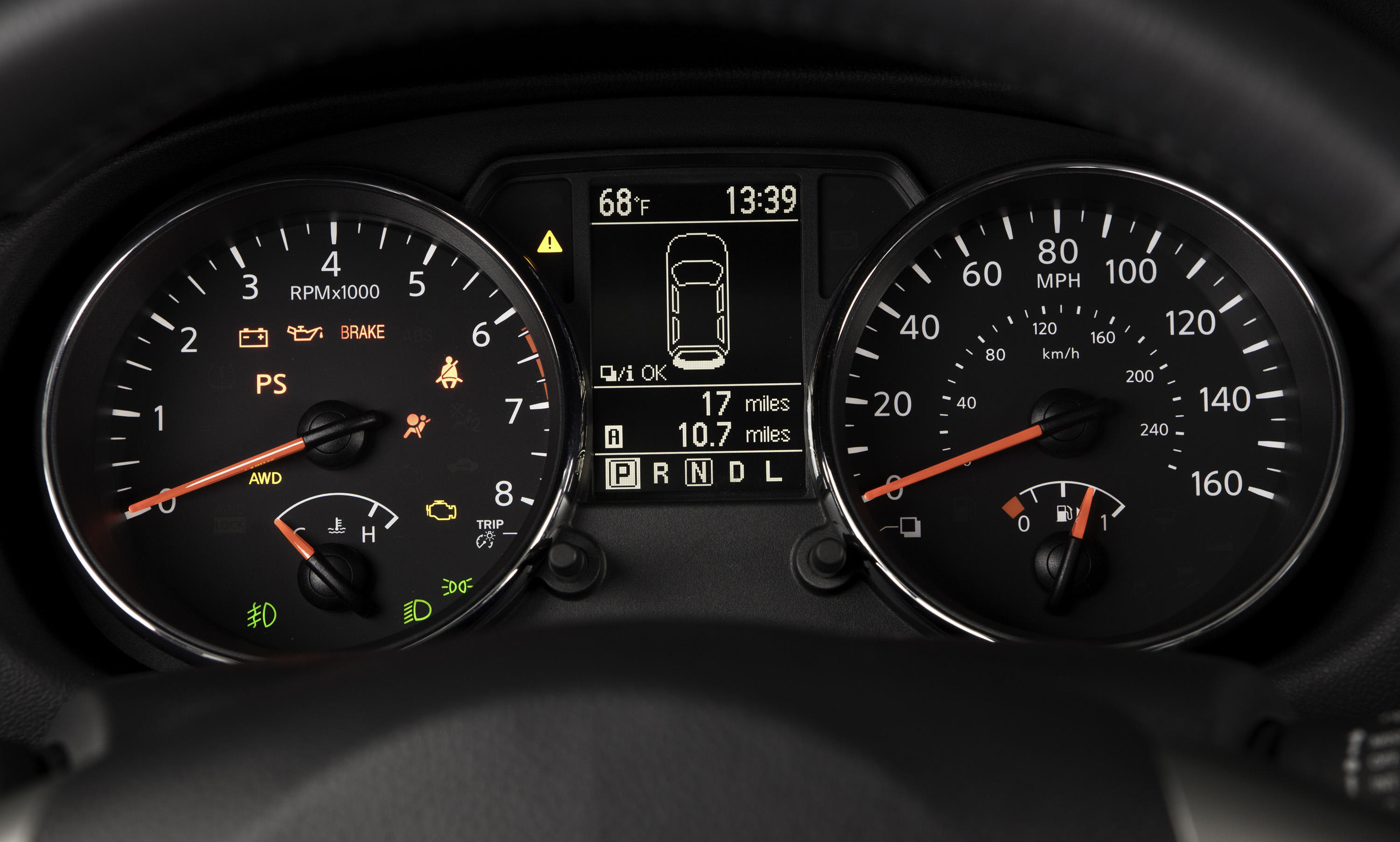 Nissan Rogue photo #11