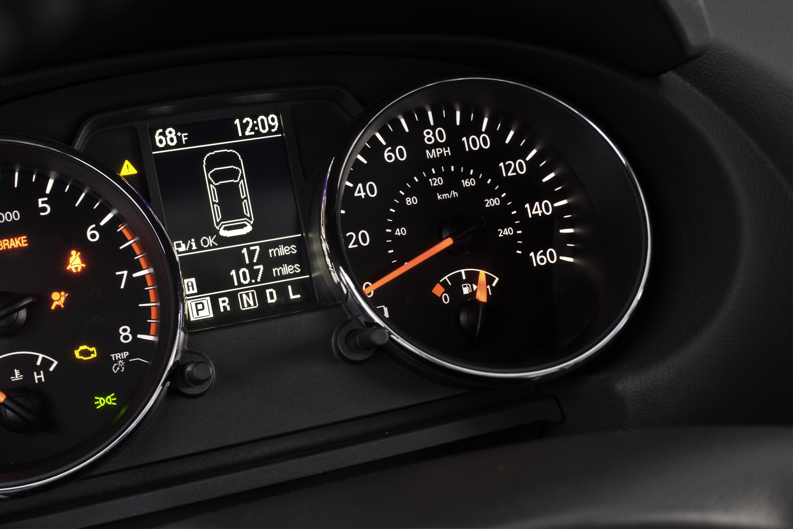 Nissan Rogue photo #12