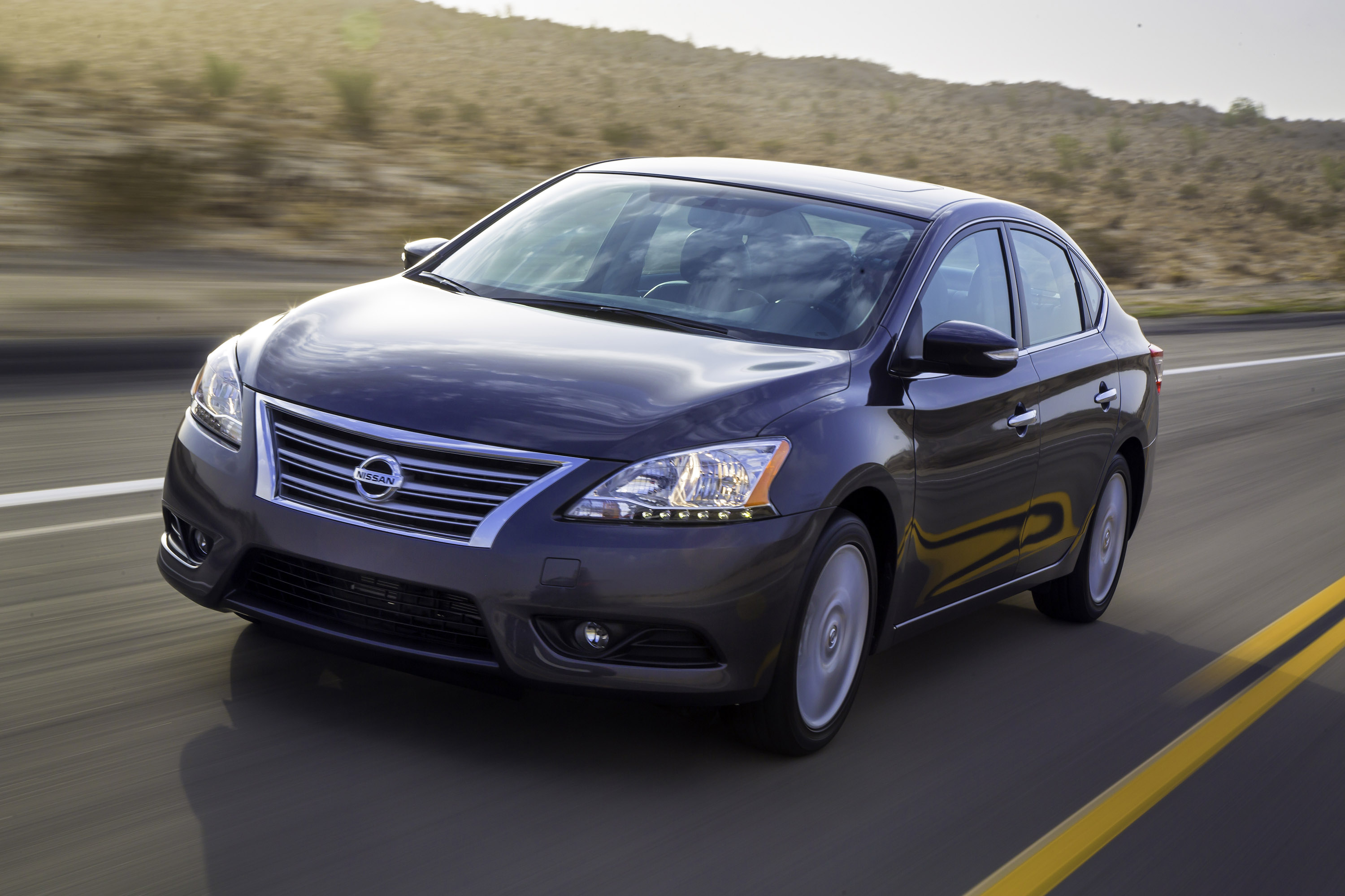 Nissan Sentra photo #1