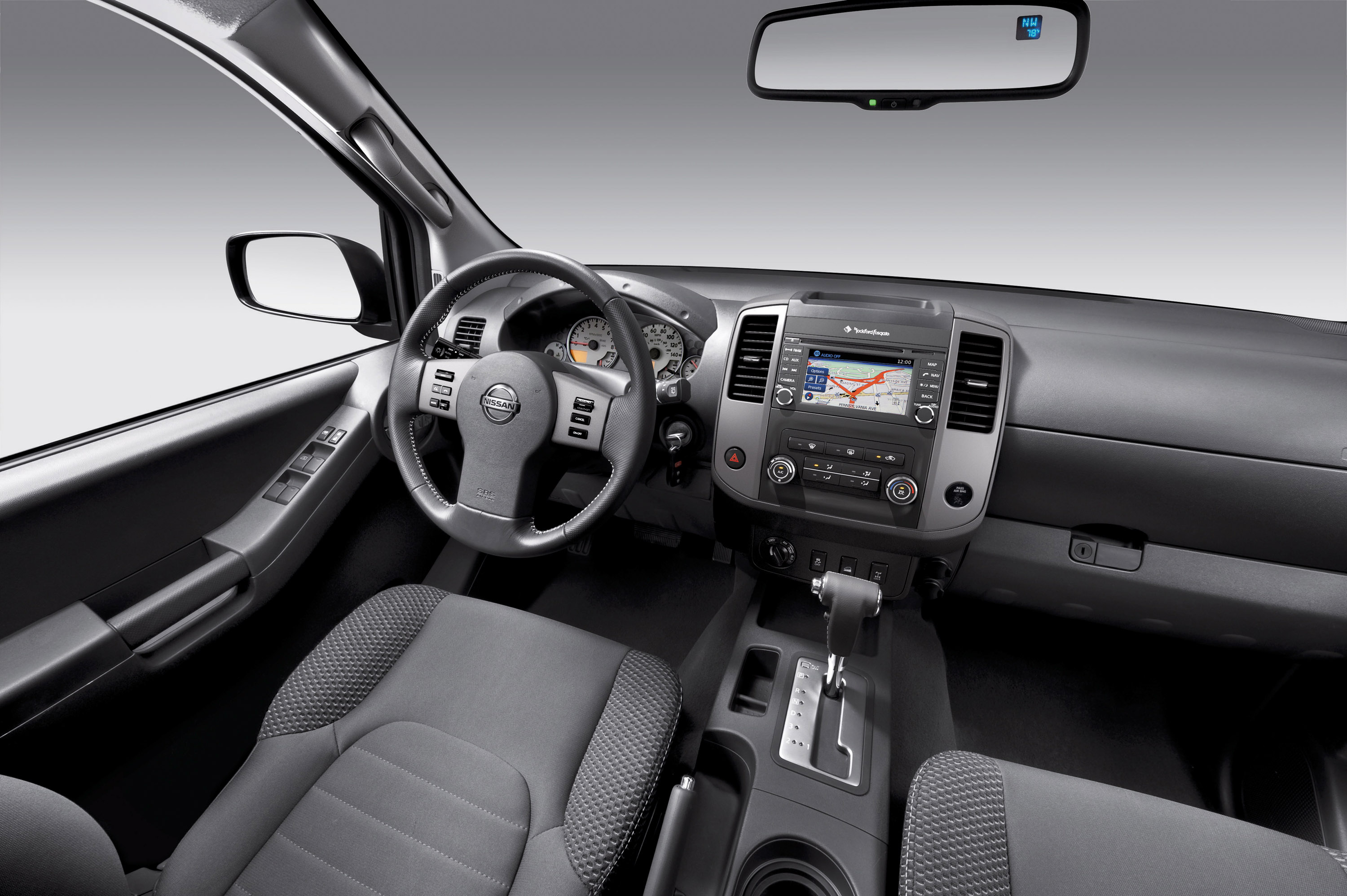 Nissan Xterra photo #18