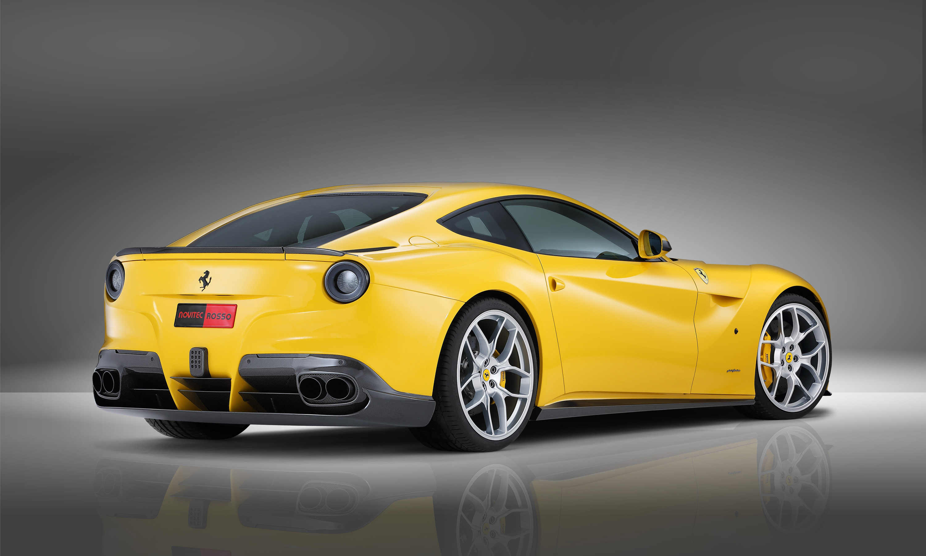 NOVITEC ROSSO Ferrari F12berlinetta photo #2