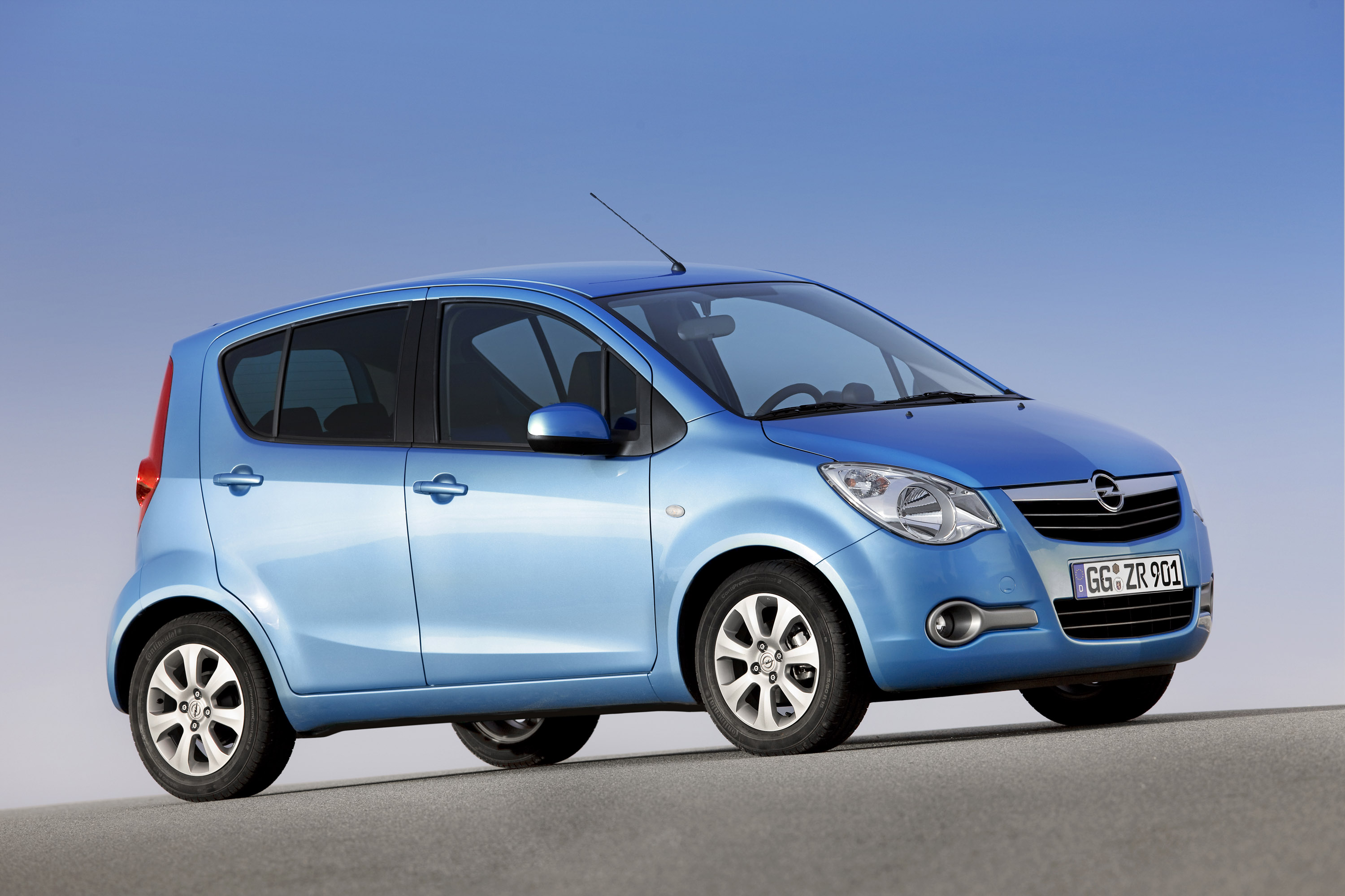 Opel Agila photo #17