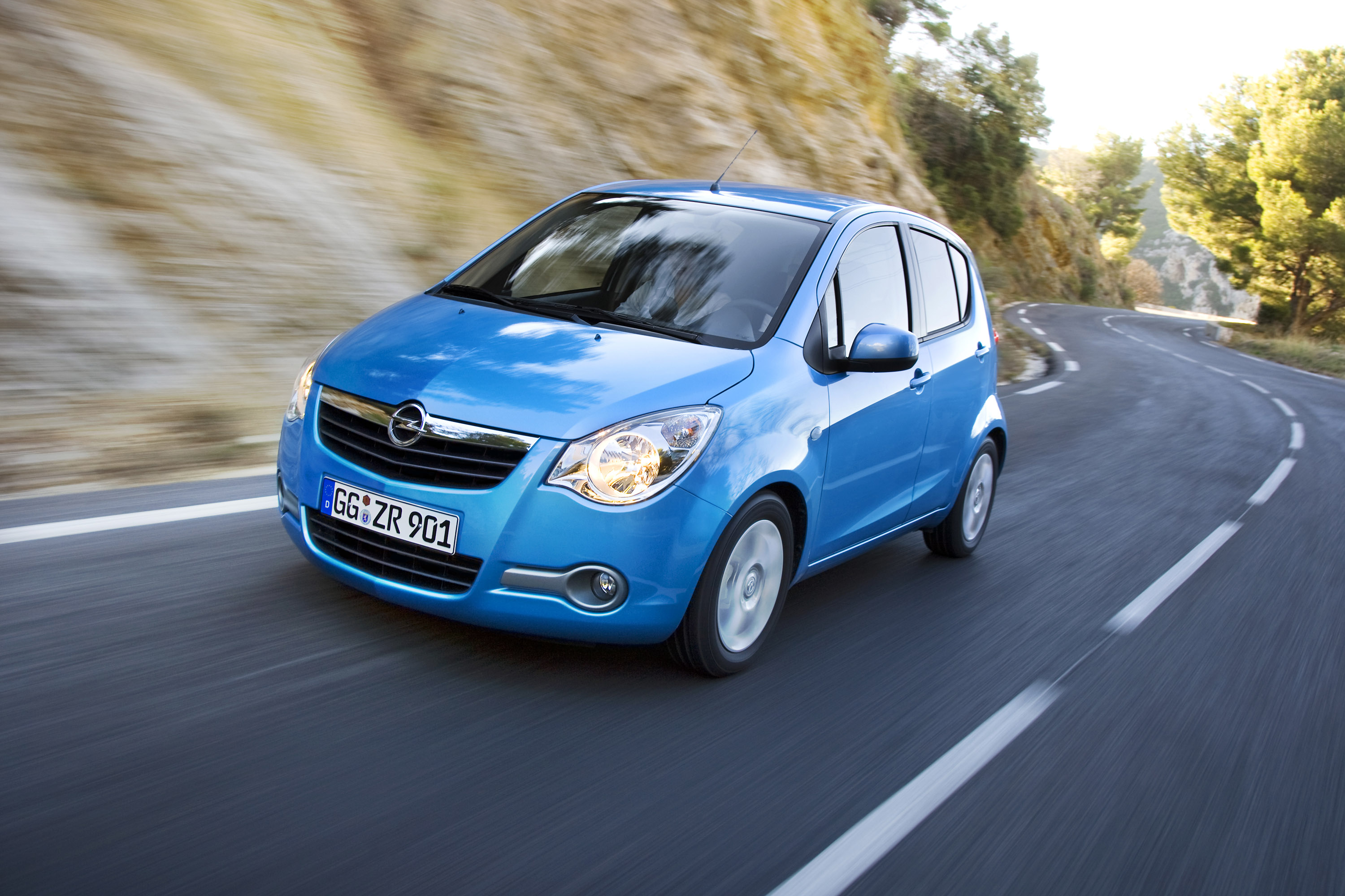 Opel Agila photo #19