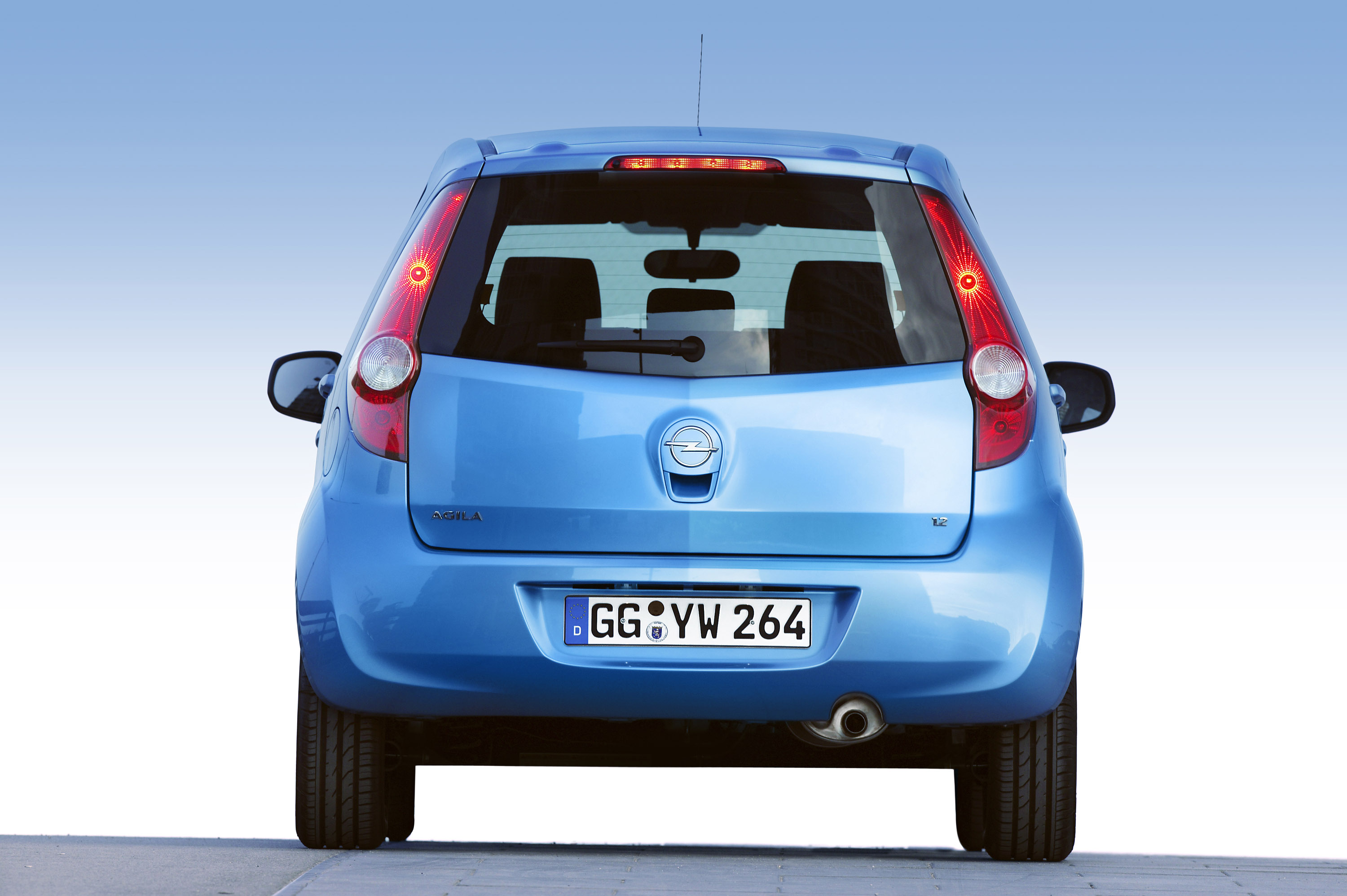 Opel Agila photo #35