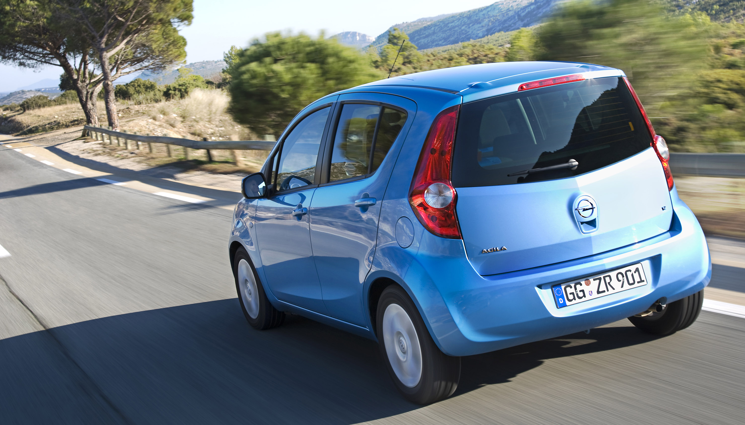 Opel Agila photo #40