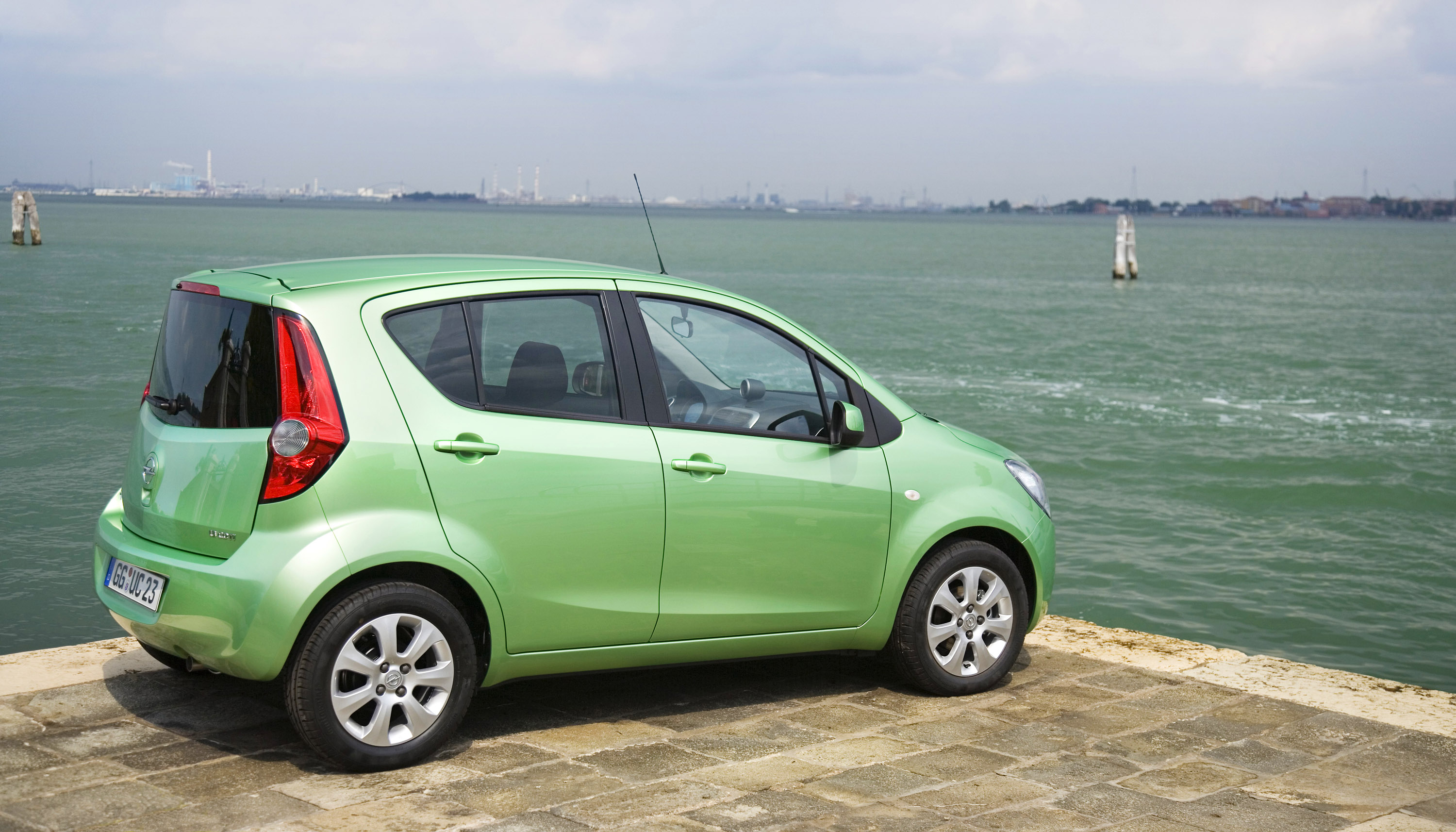 Opel Agila photo #46