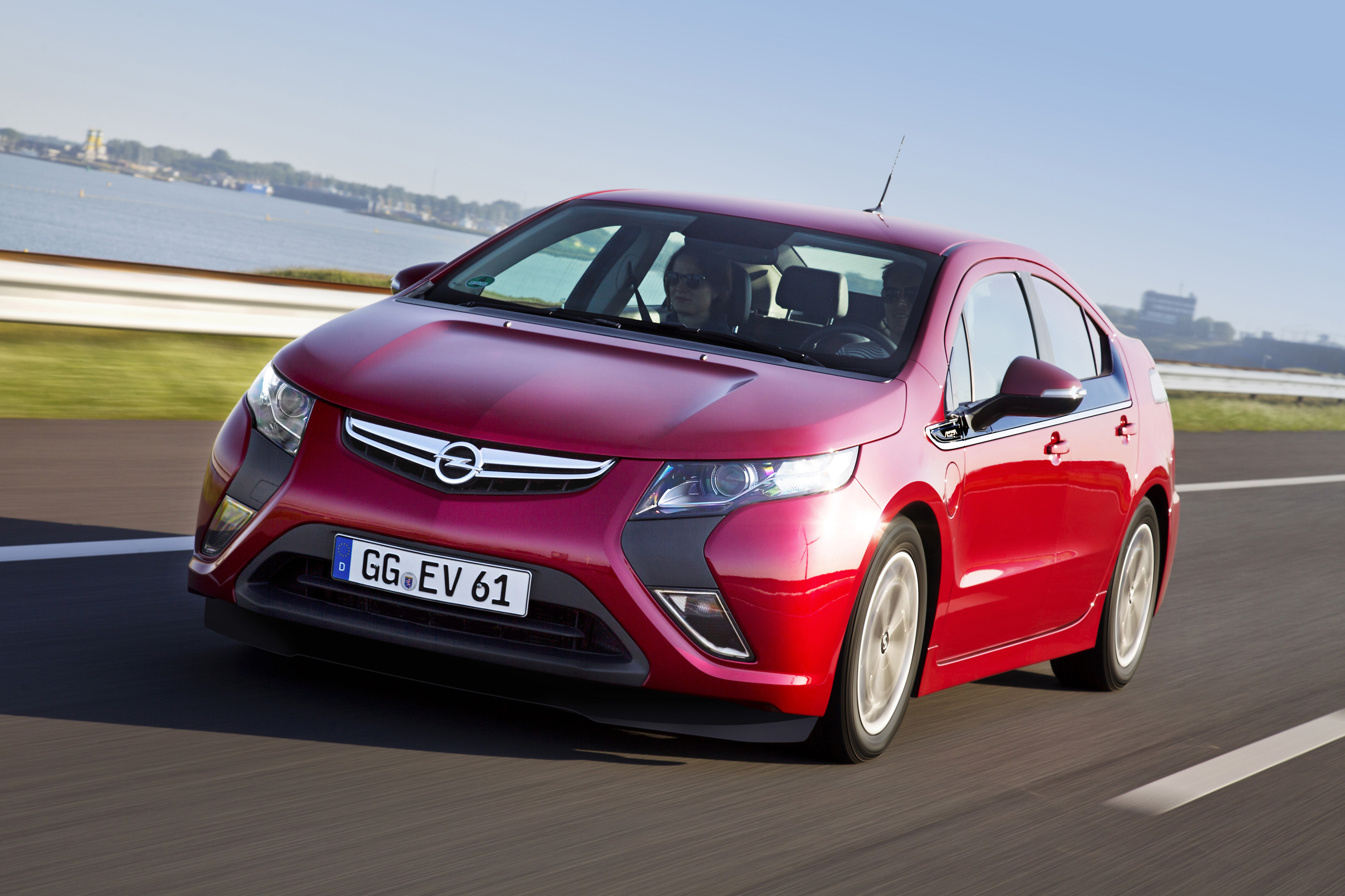 Opel Ampera photo #3