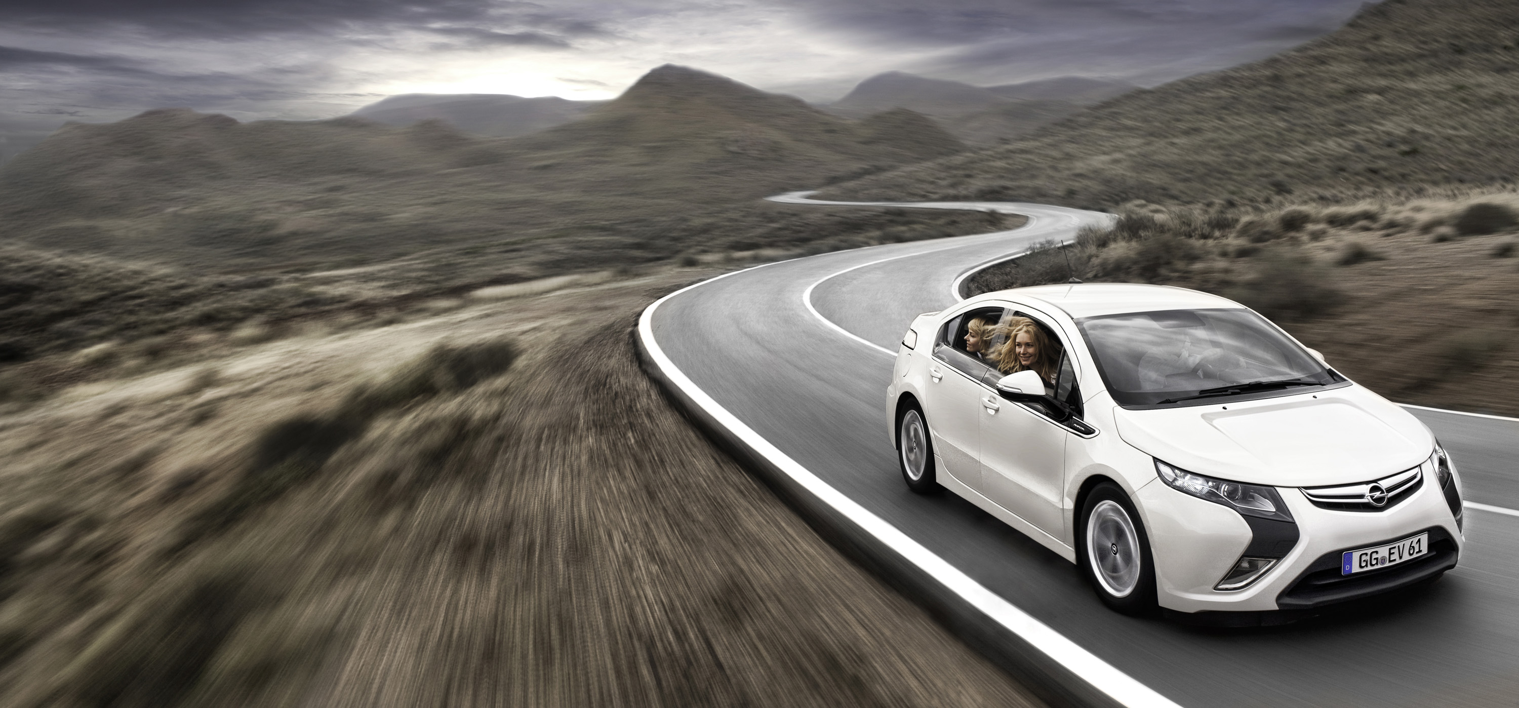 Opel Ampera photo #25