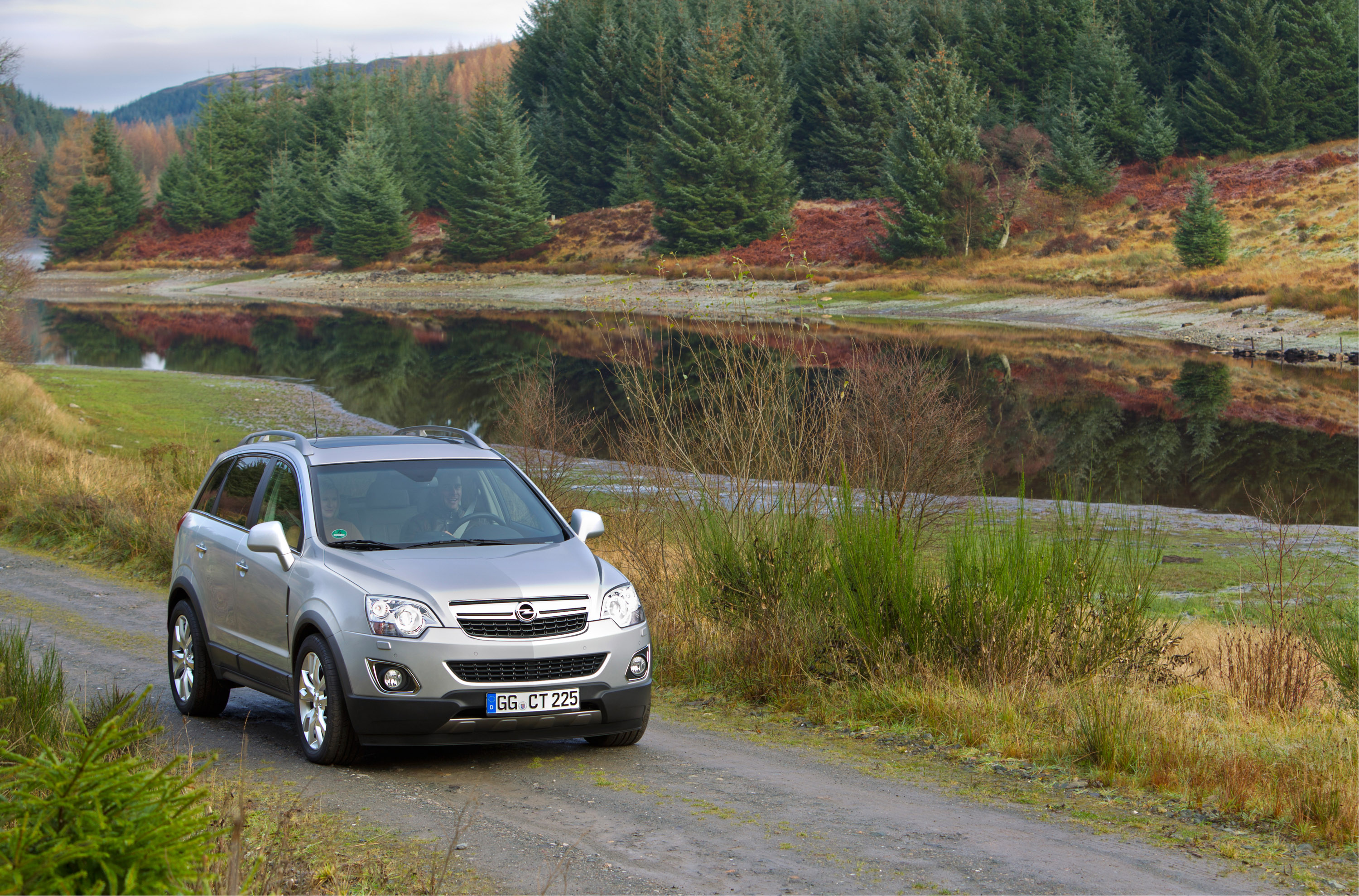 Opel Antara photo #16