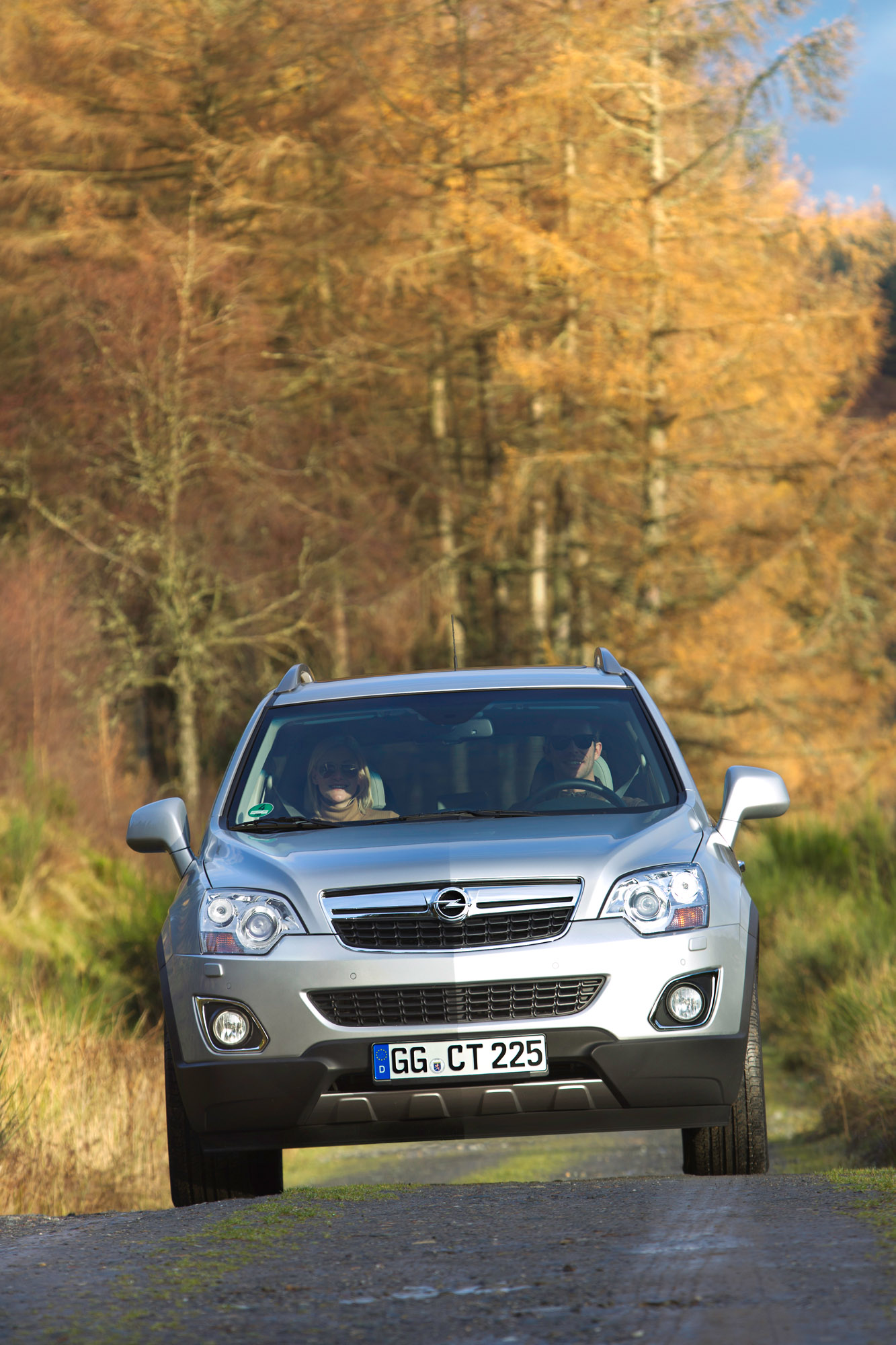 Opel Antara photo #17