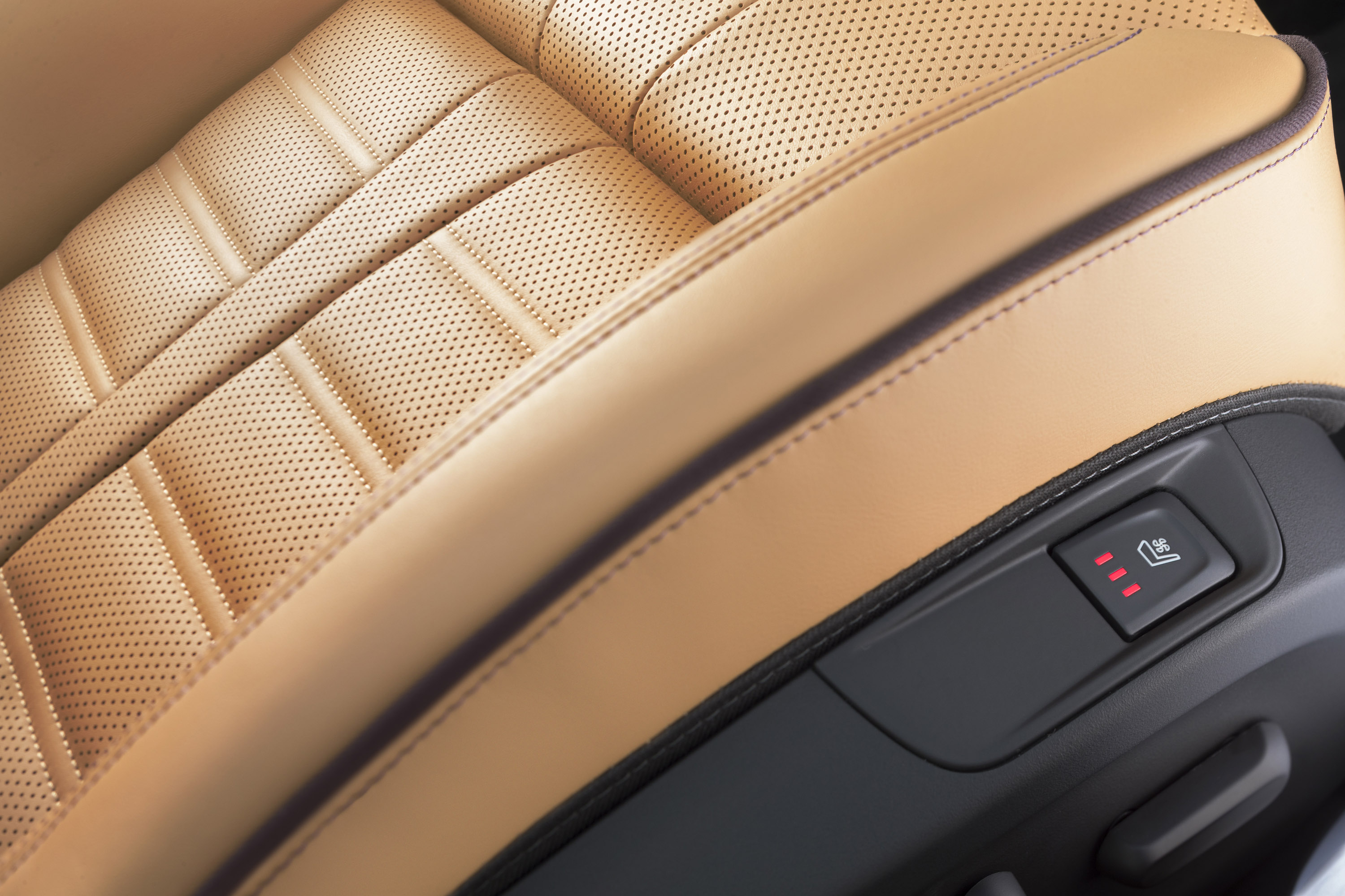 Opel Cascada photo #35