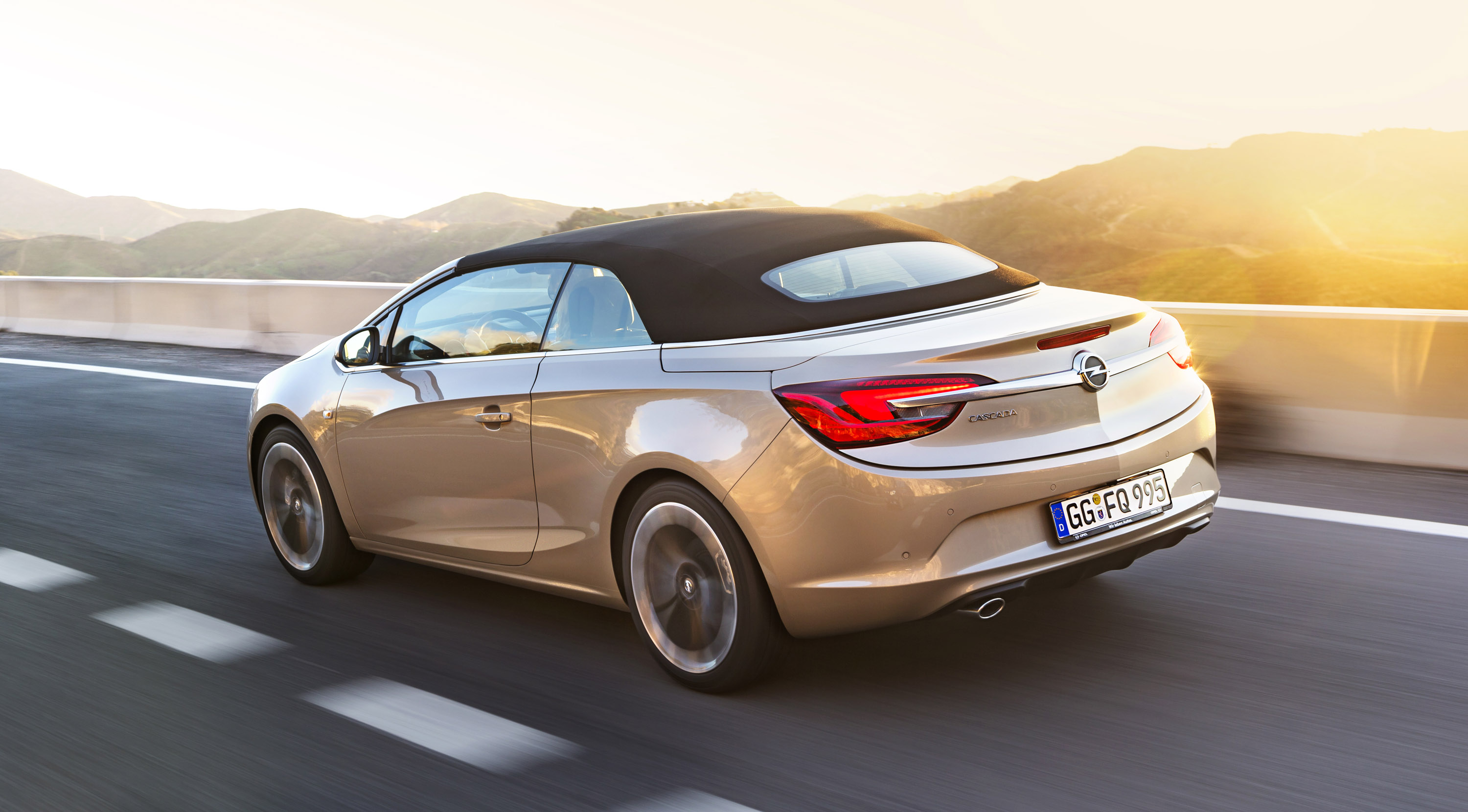 Opel Cascada photo #45