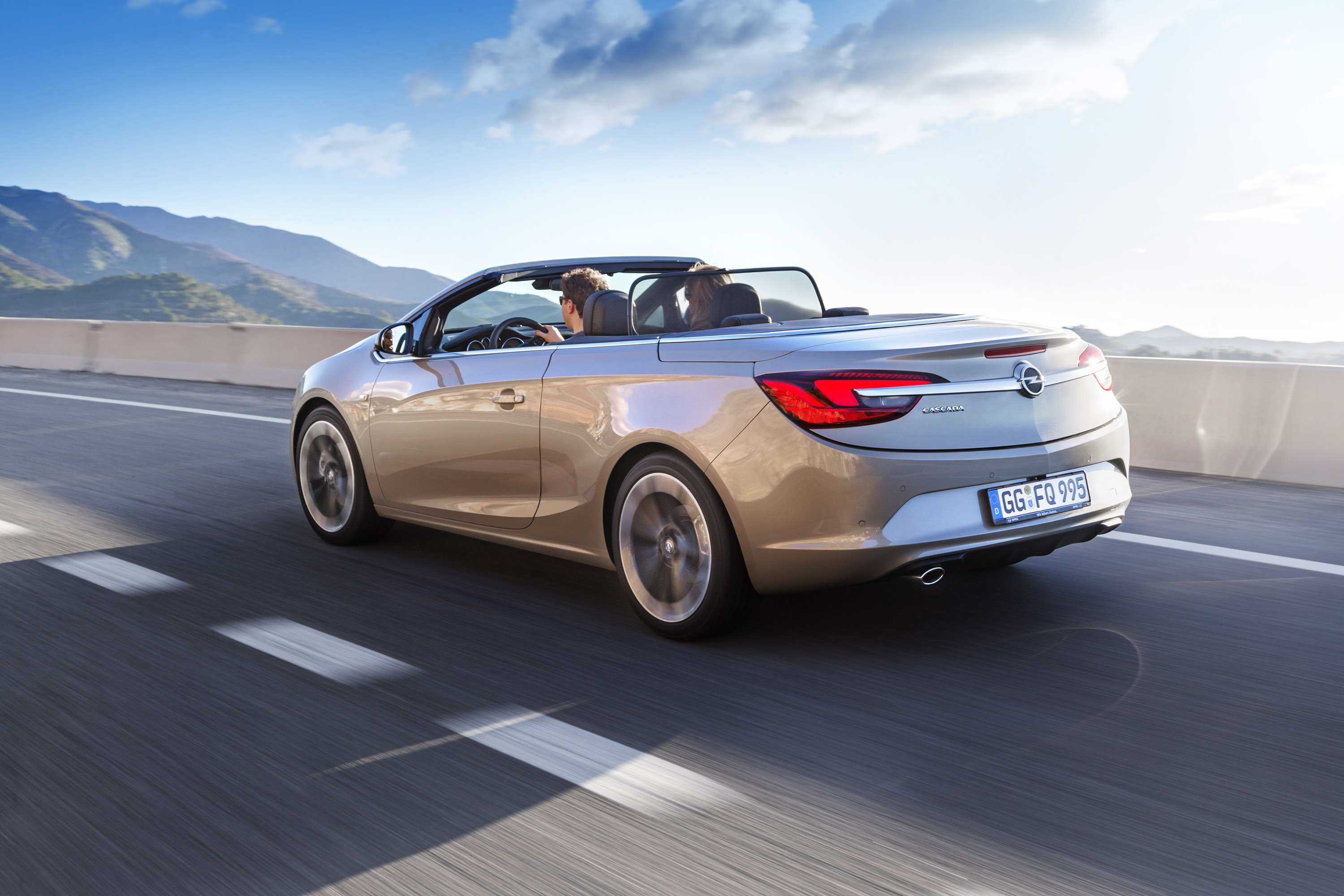 Opel Cascada photo #47