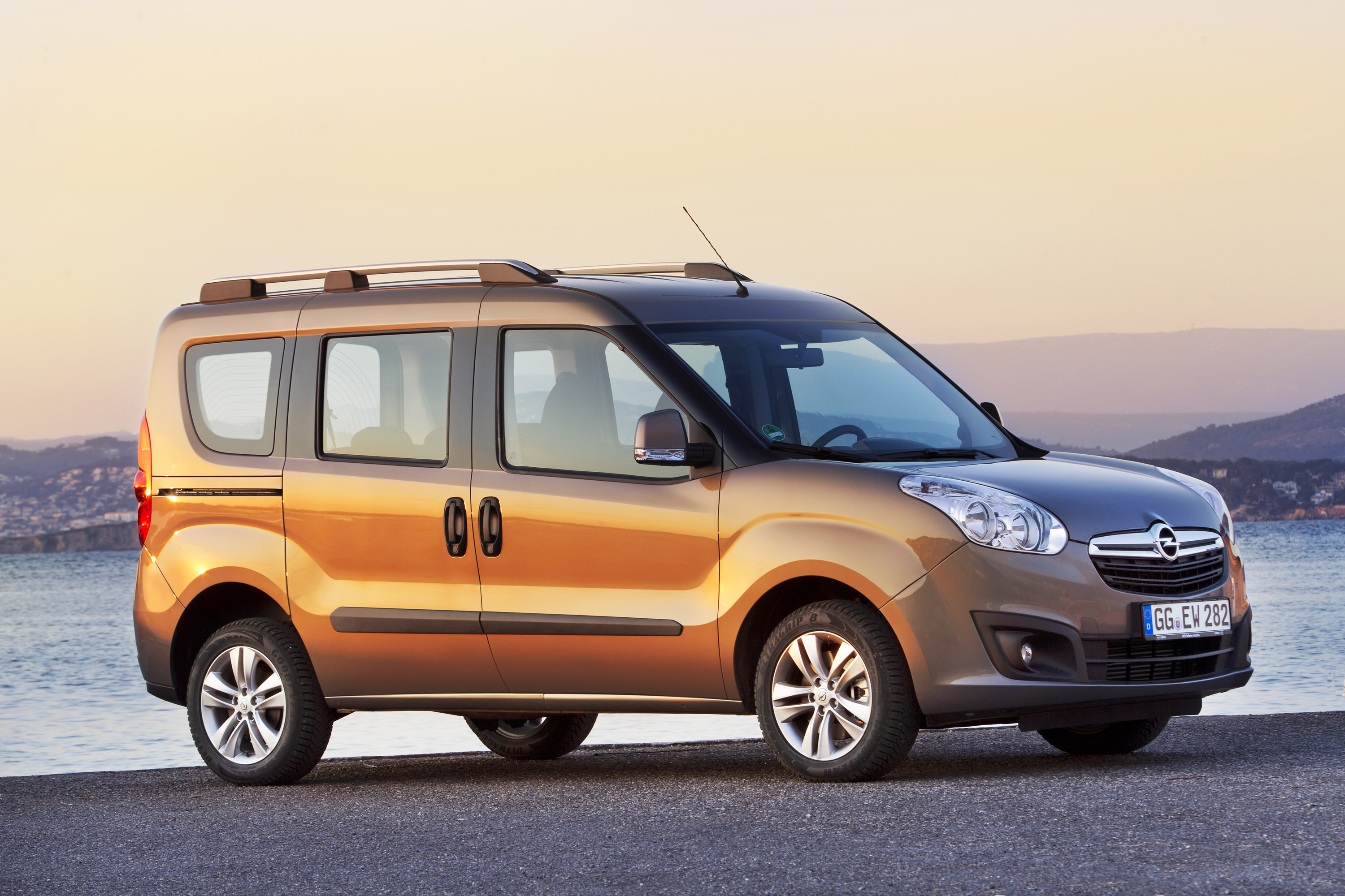 Opel Combo photo #15