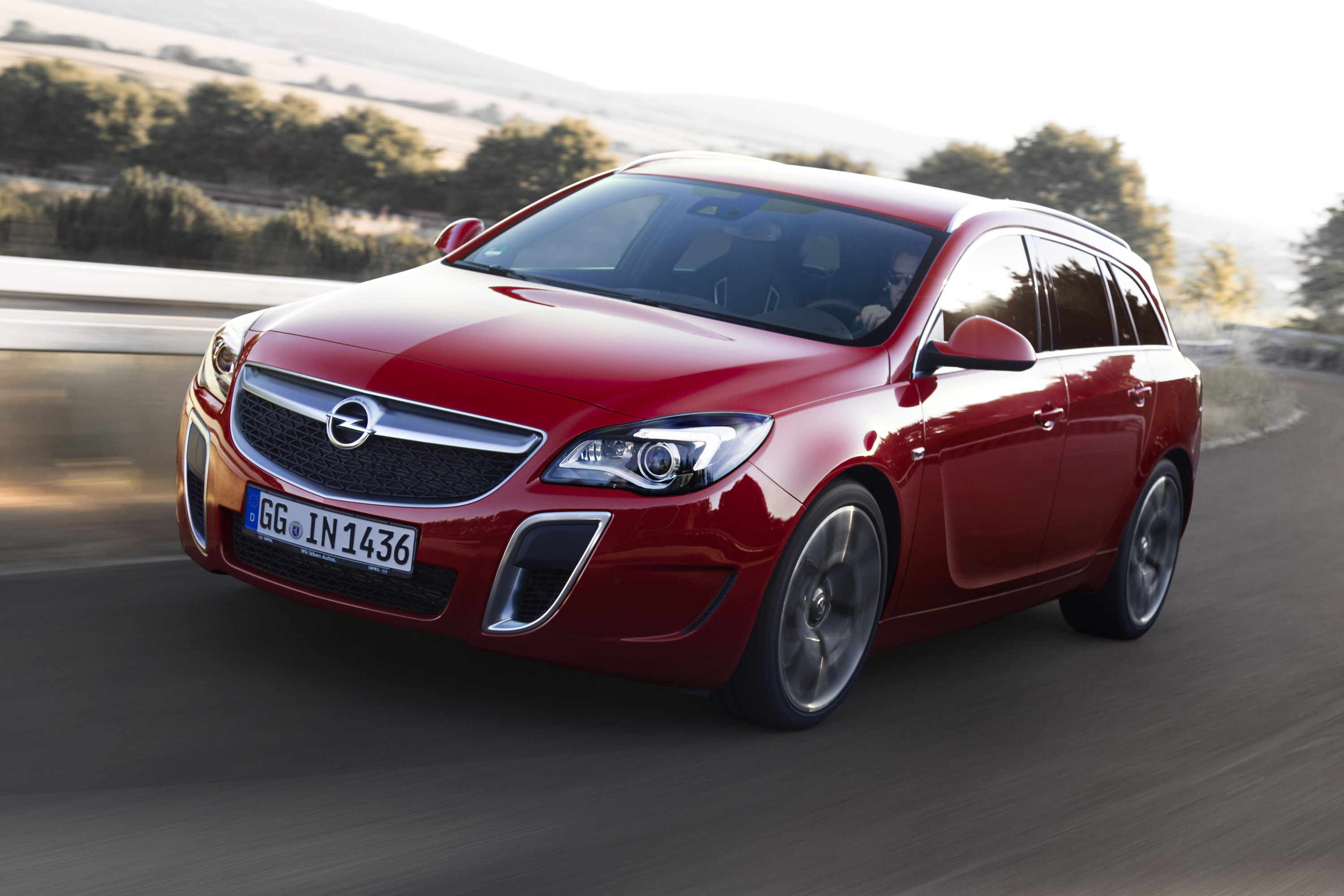 Opel Insignia OPC photo #1