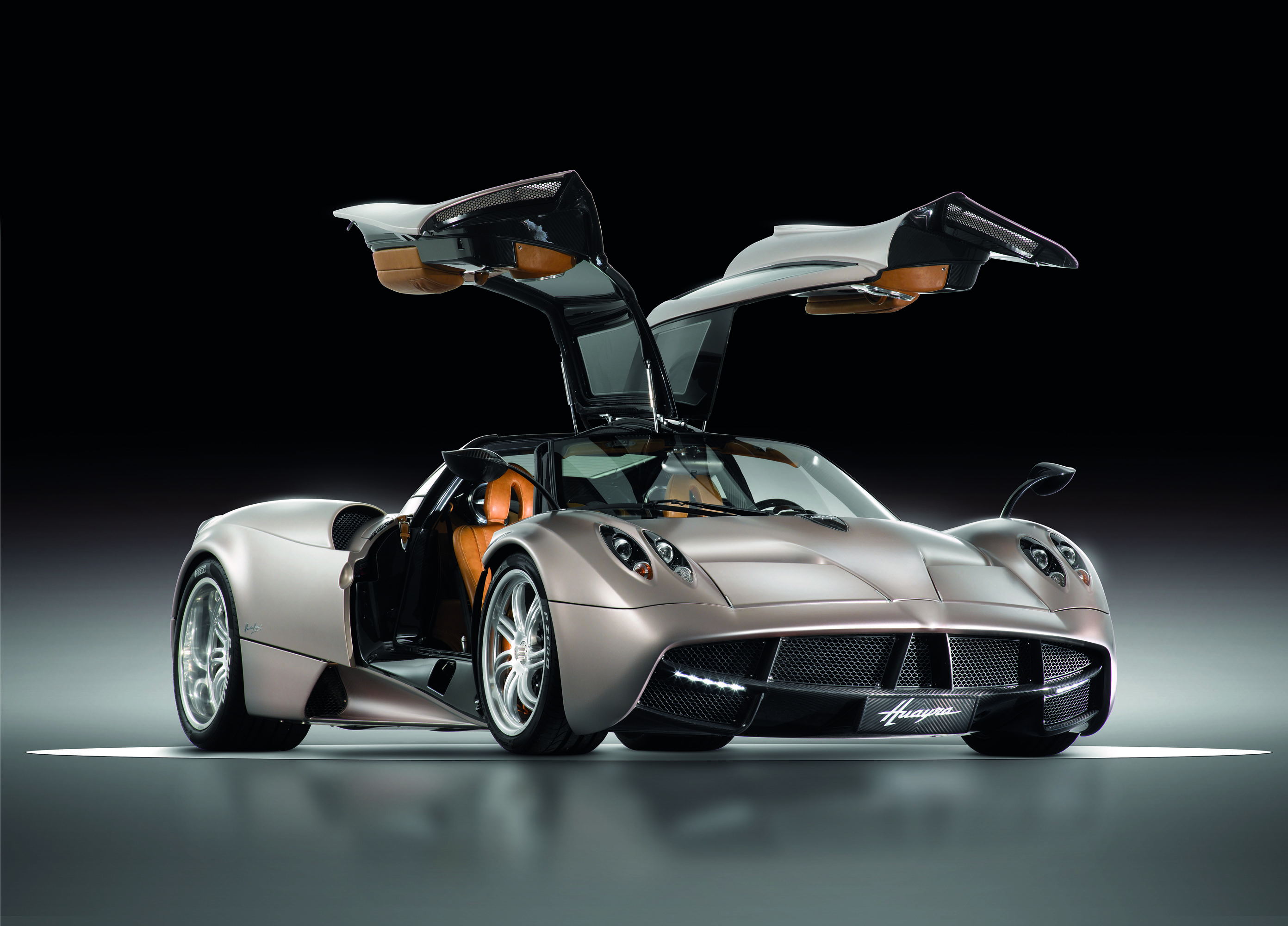 Pagani Huayra photo #2