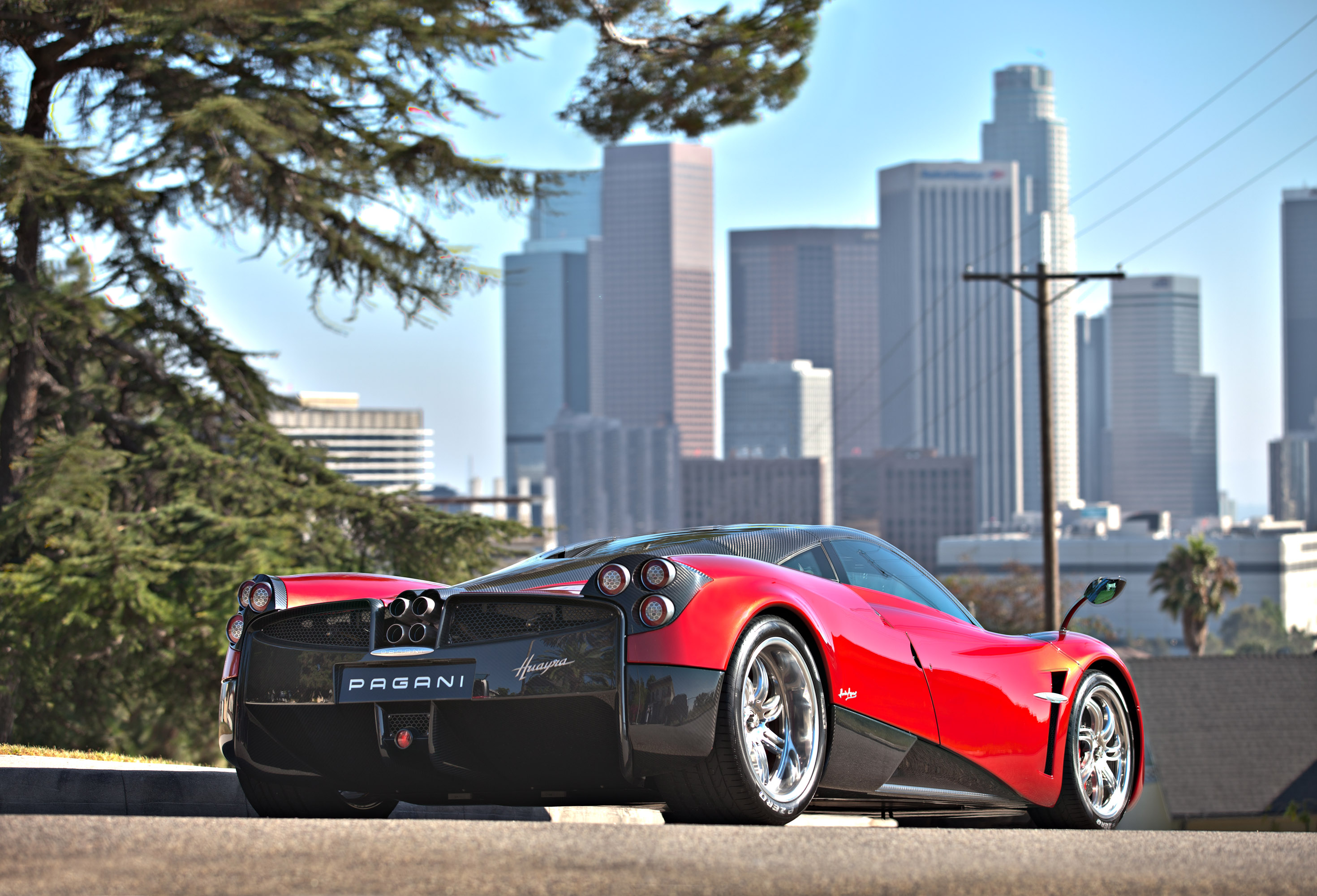 Pagani Huayra photo #56