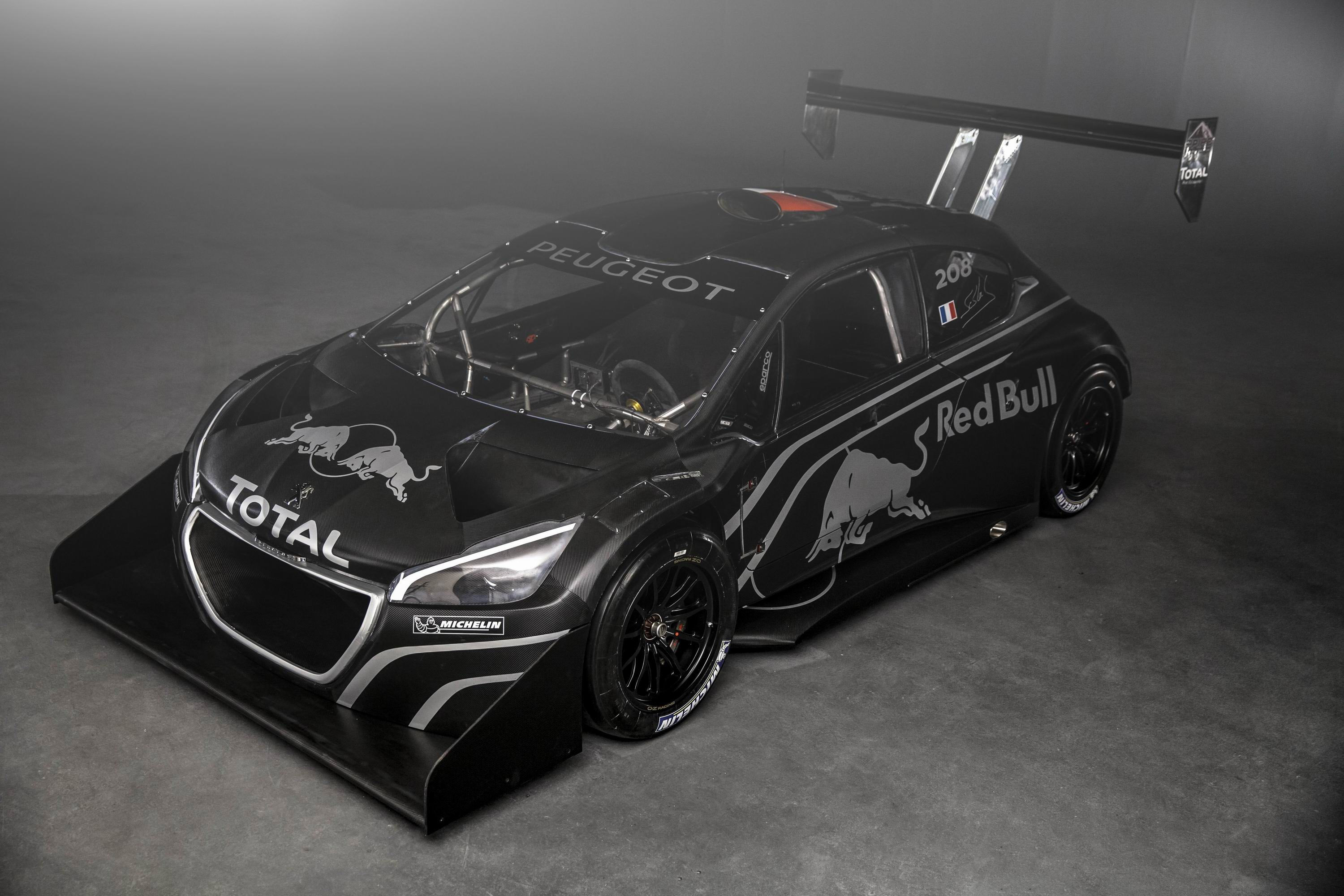 Peugeot 208 T16 Pikes Peak photo #2