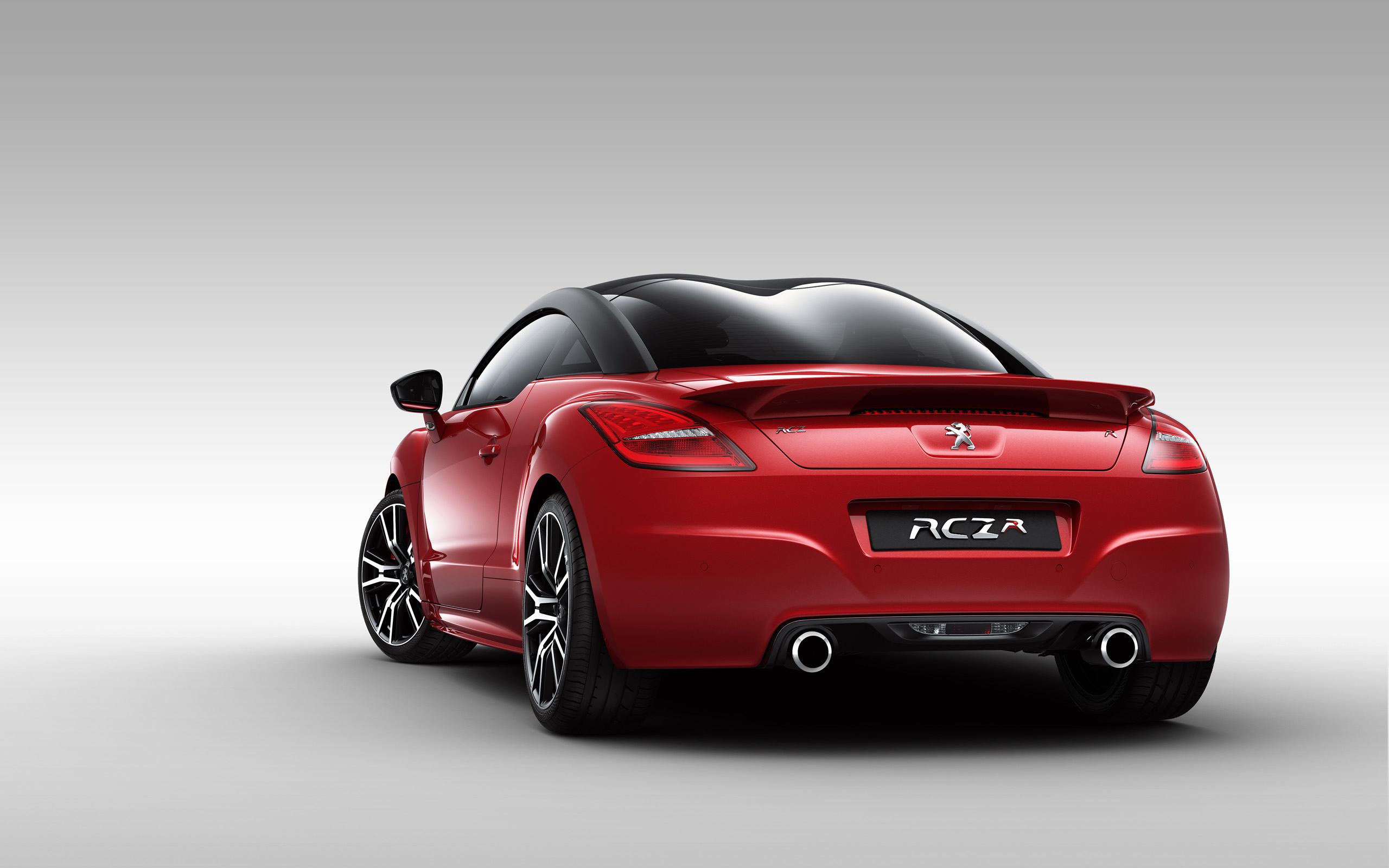Peugeot RCZ R photo #26