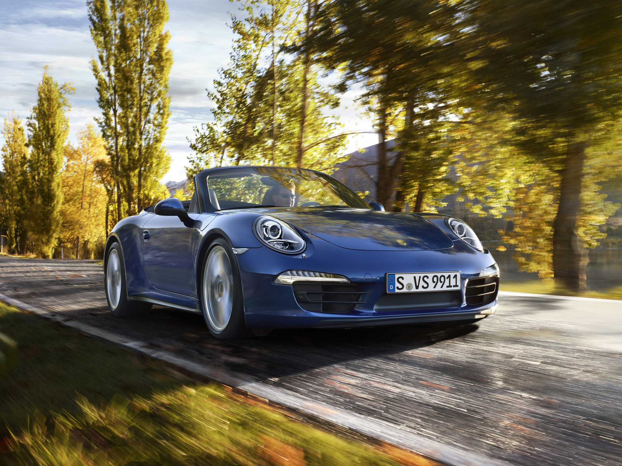 Porsche 911 Carrera 4-4S photo #8