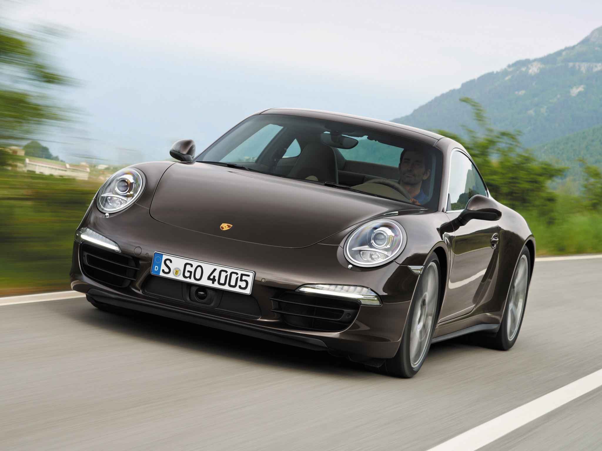 Porsche 911 Carrera 4-4S photo #10