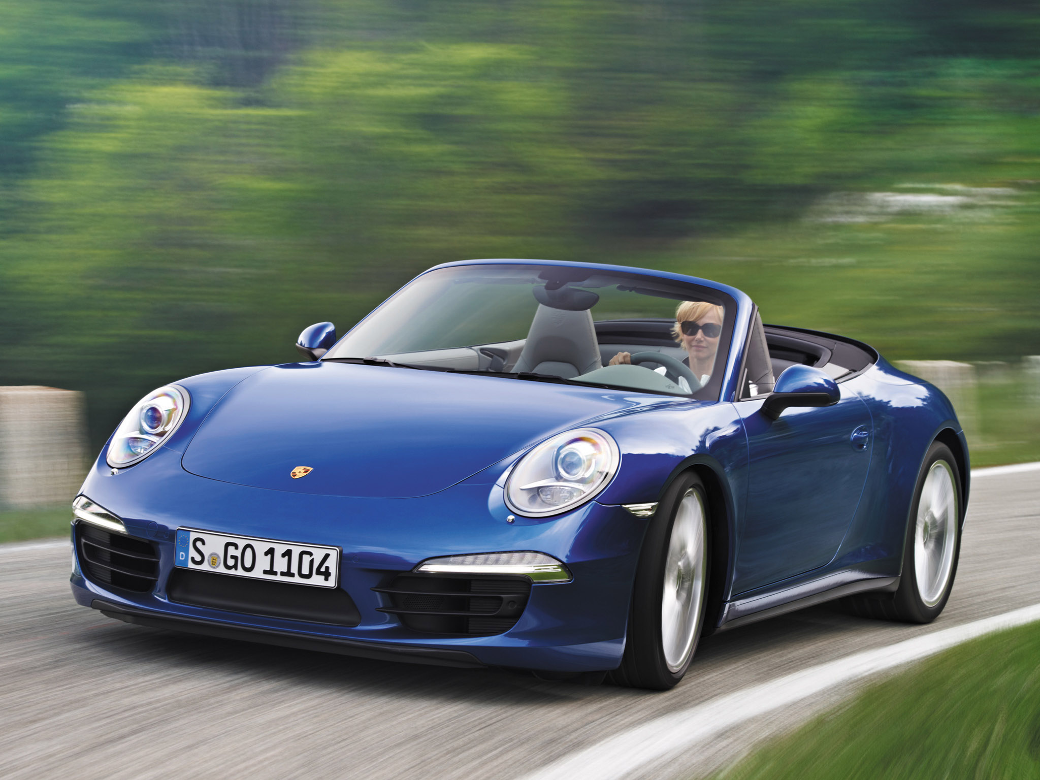 Porsche 911 Carrera 4-4S photo #12