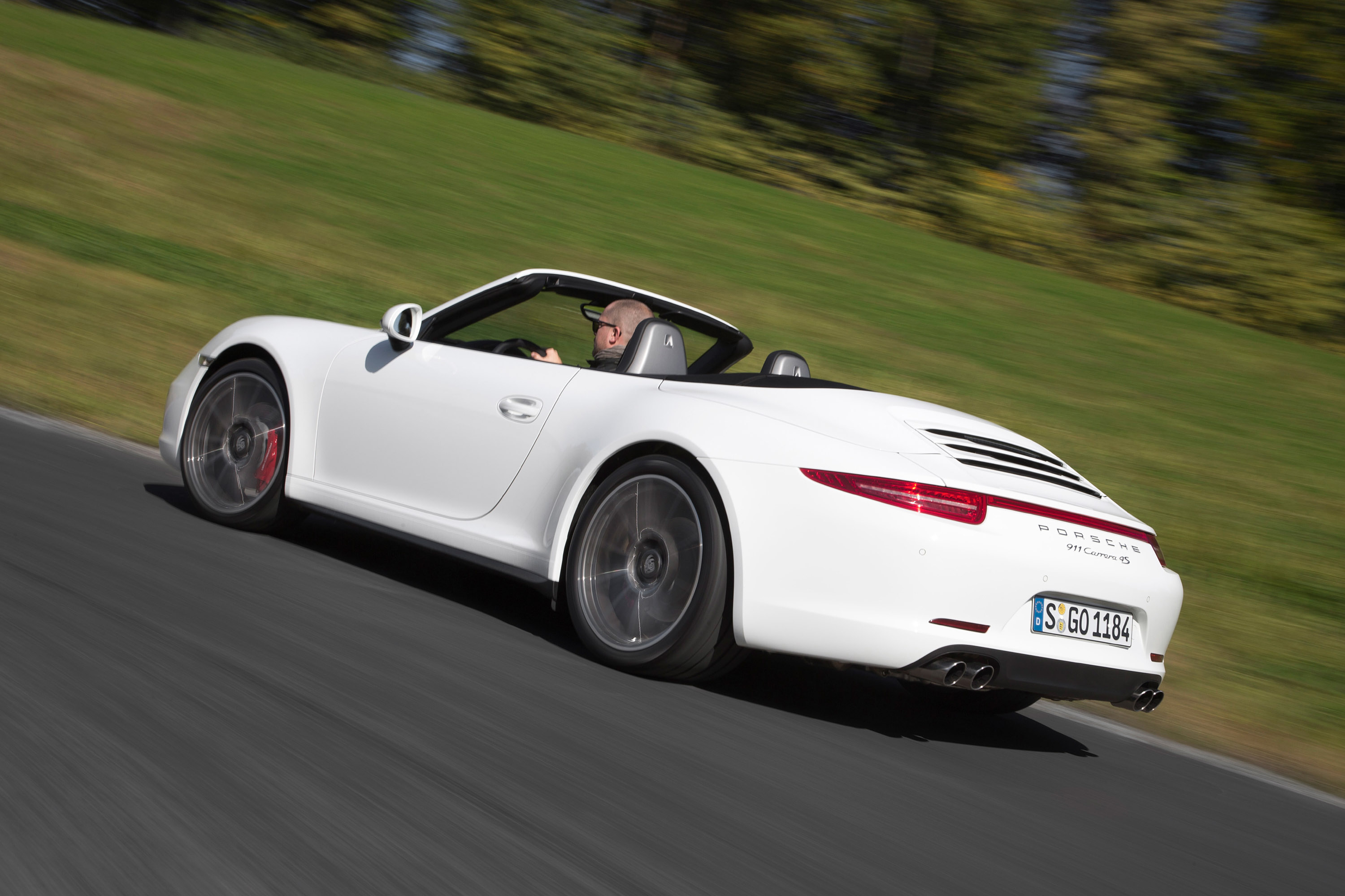 Porsche 911 Carrera 4-4S photo #46
