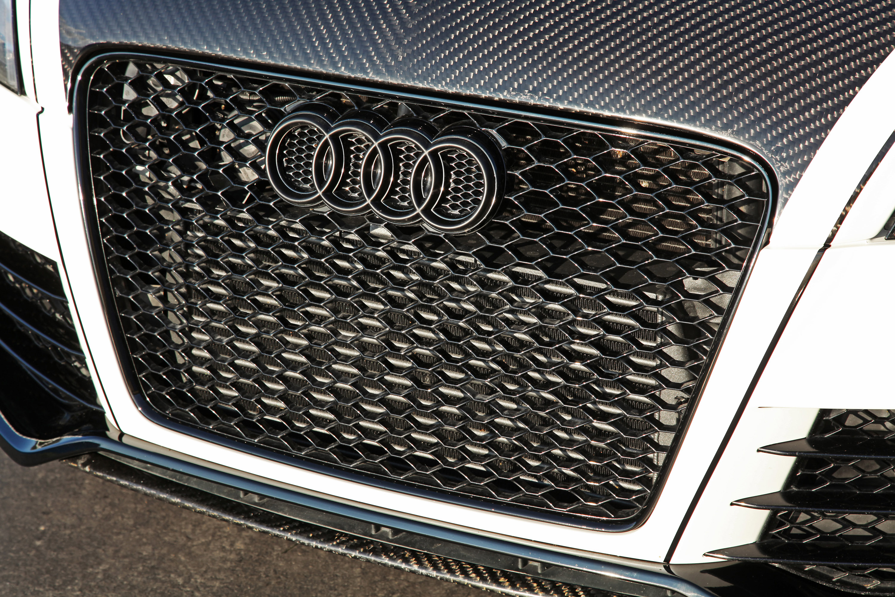 PP-Performance Audi TT RS Black & White photo #14