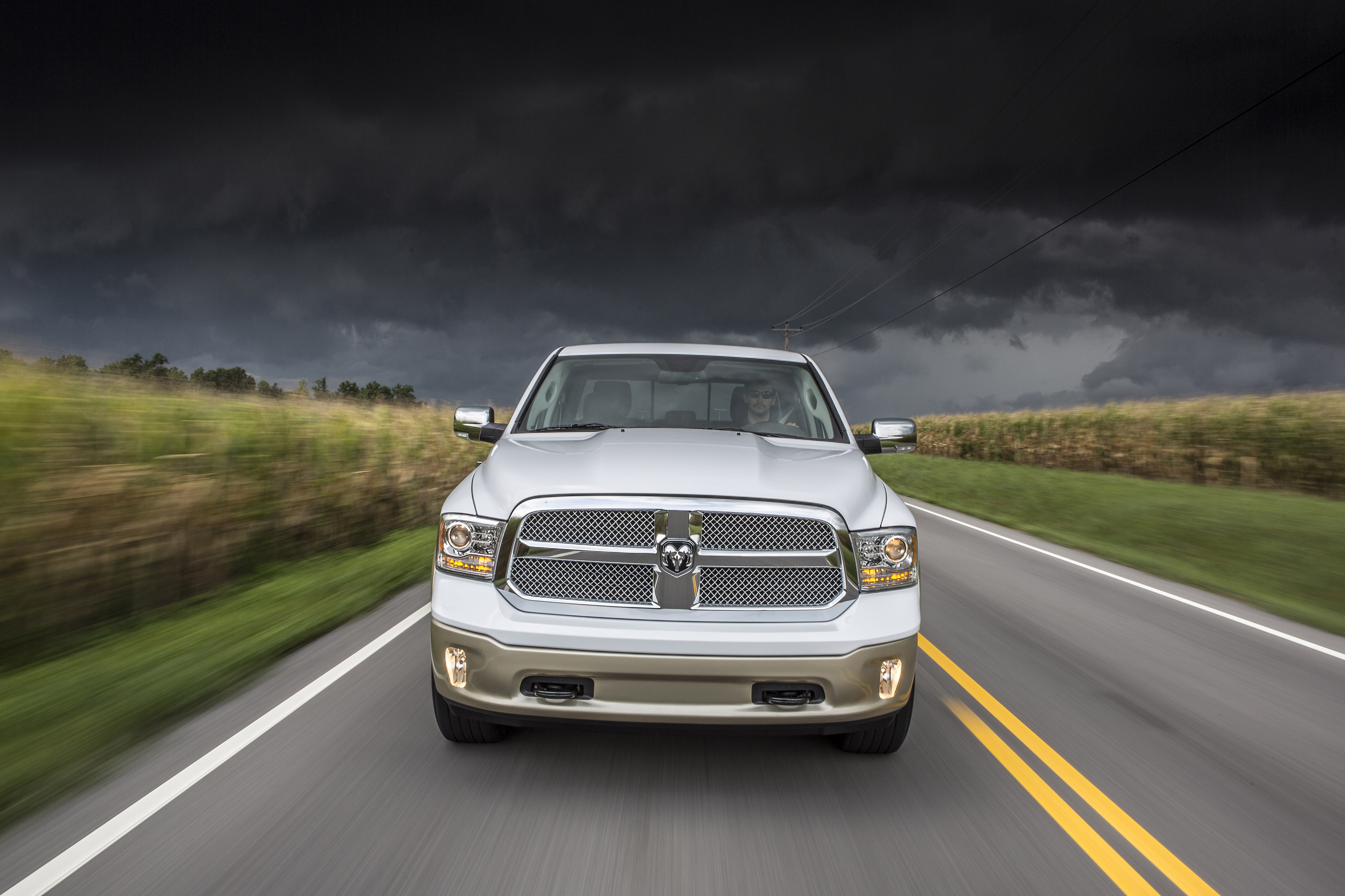 Dodge Ram 1500 photo #2