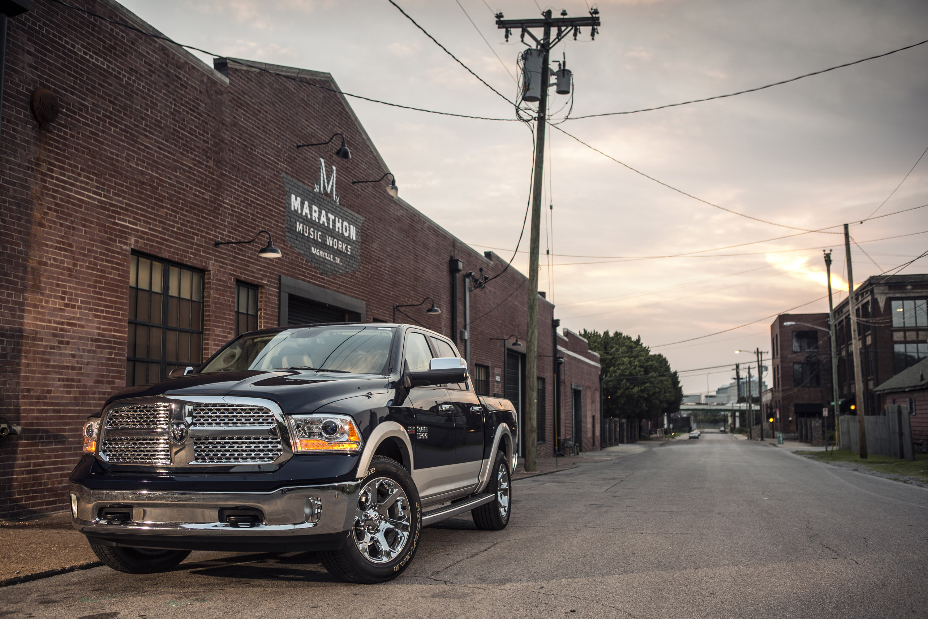 Dodge Ram 1500 photo #18