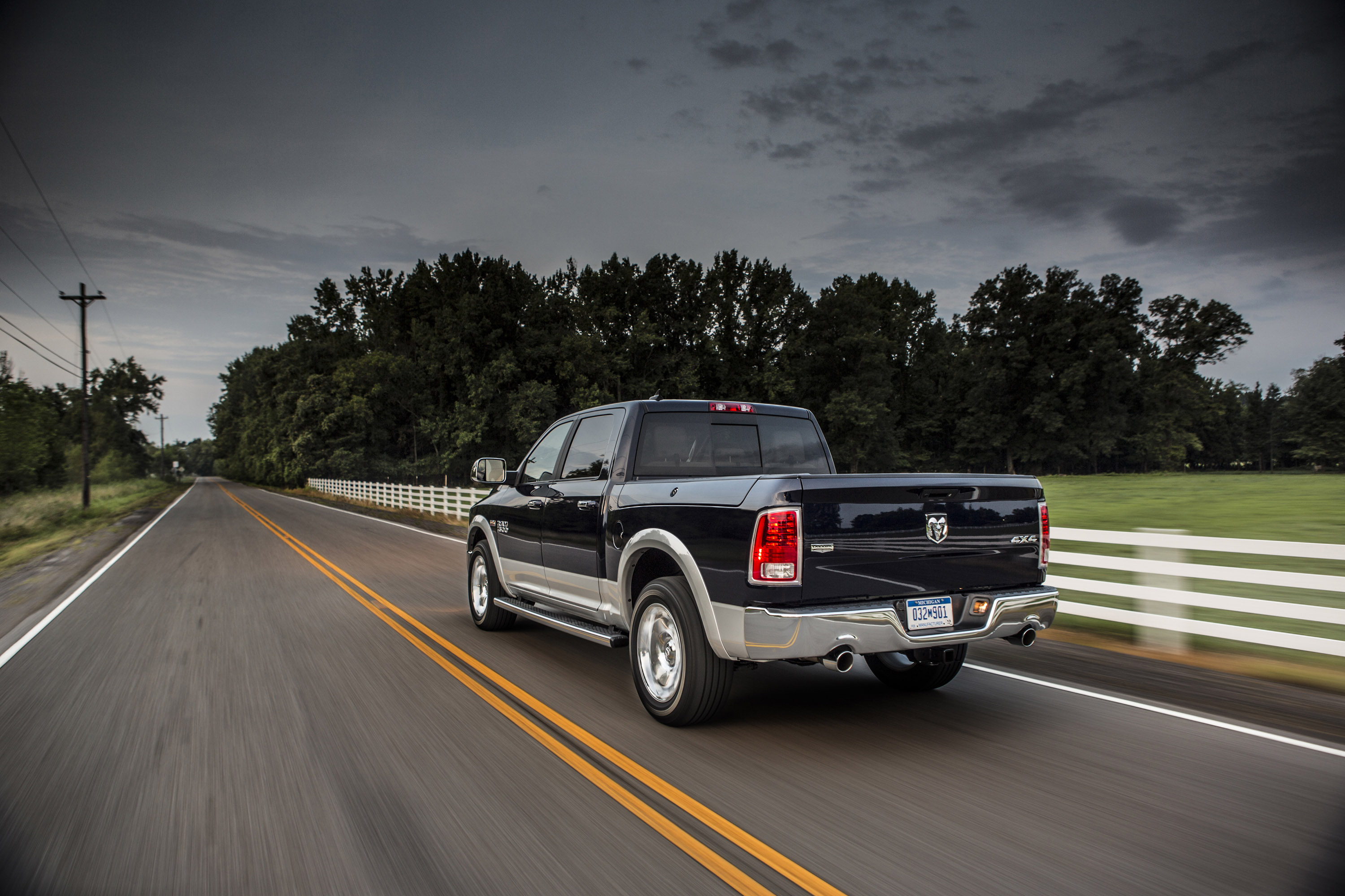 Dodge Ram 1500 photo #28