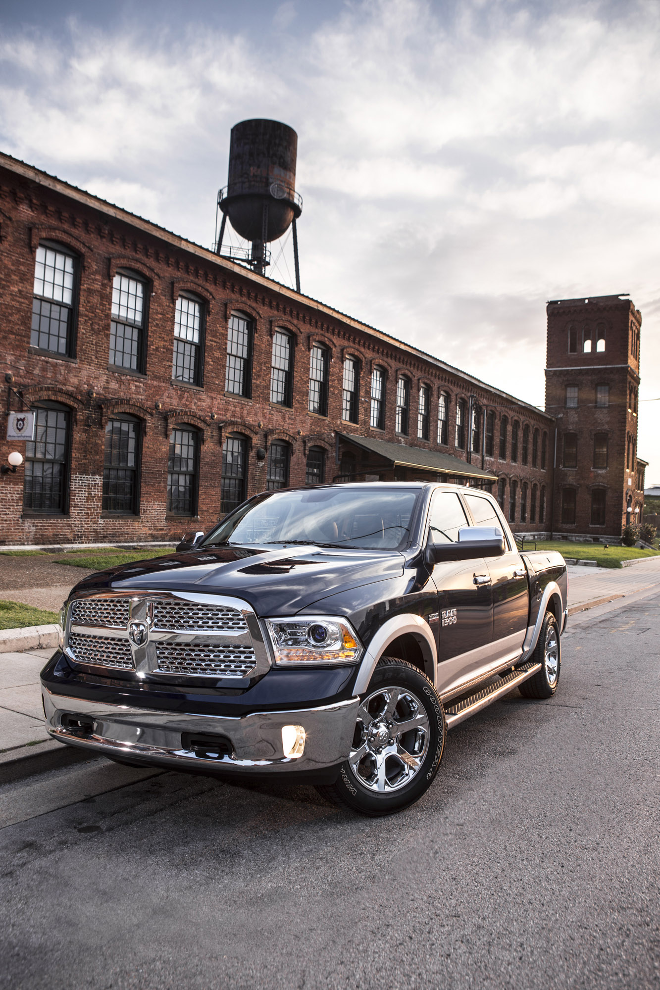 Dodge Ram 1500 photo #34