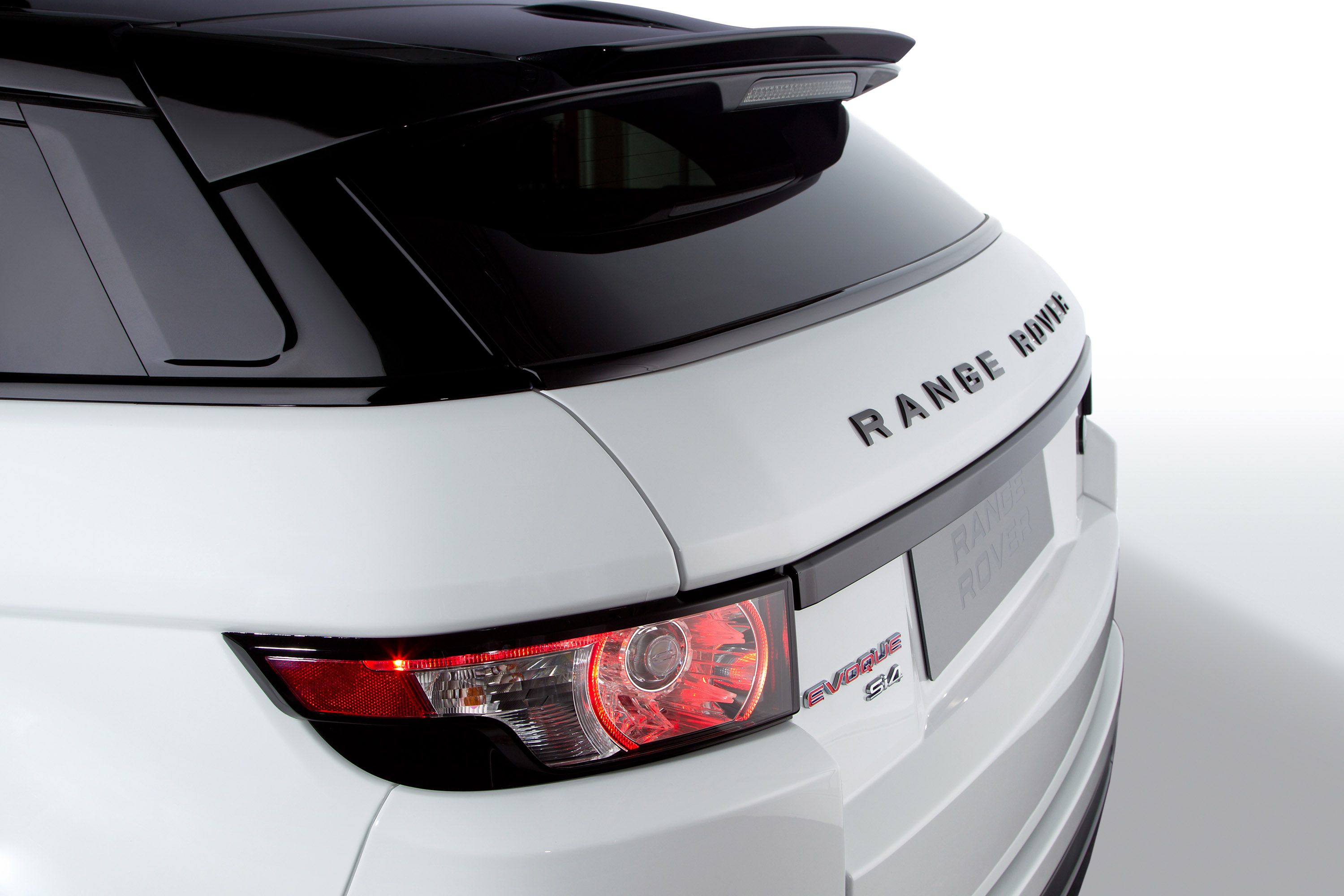 Range Rover Evoque Black Design photo #5