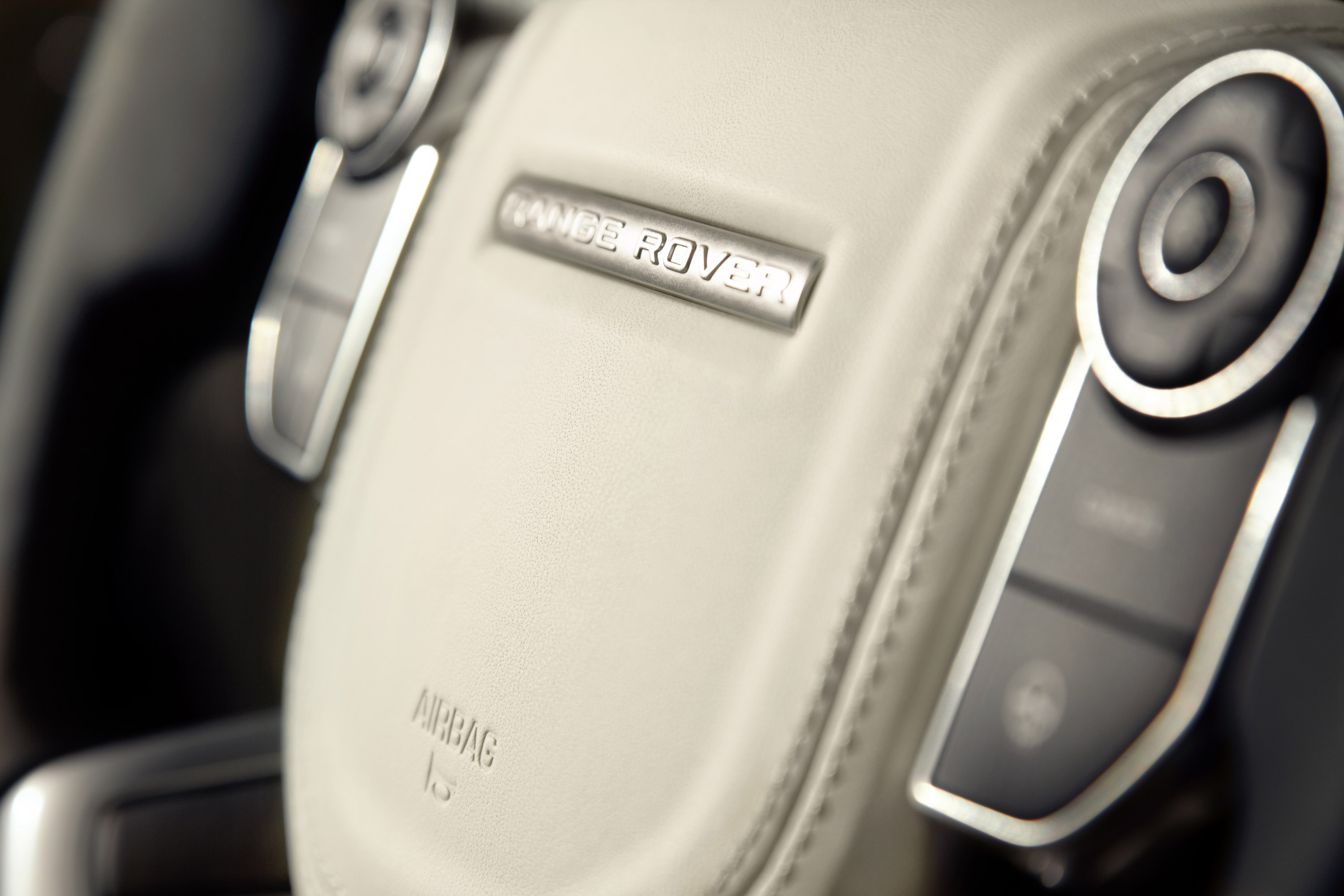 Range Rover photo #49