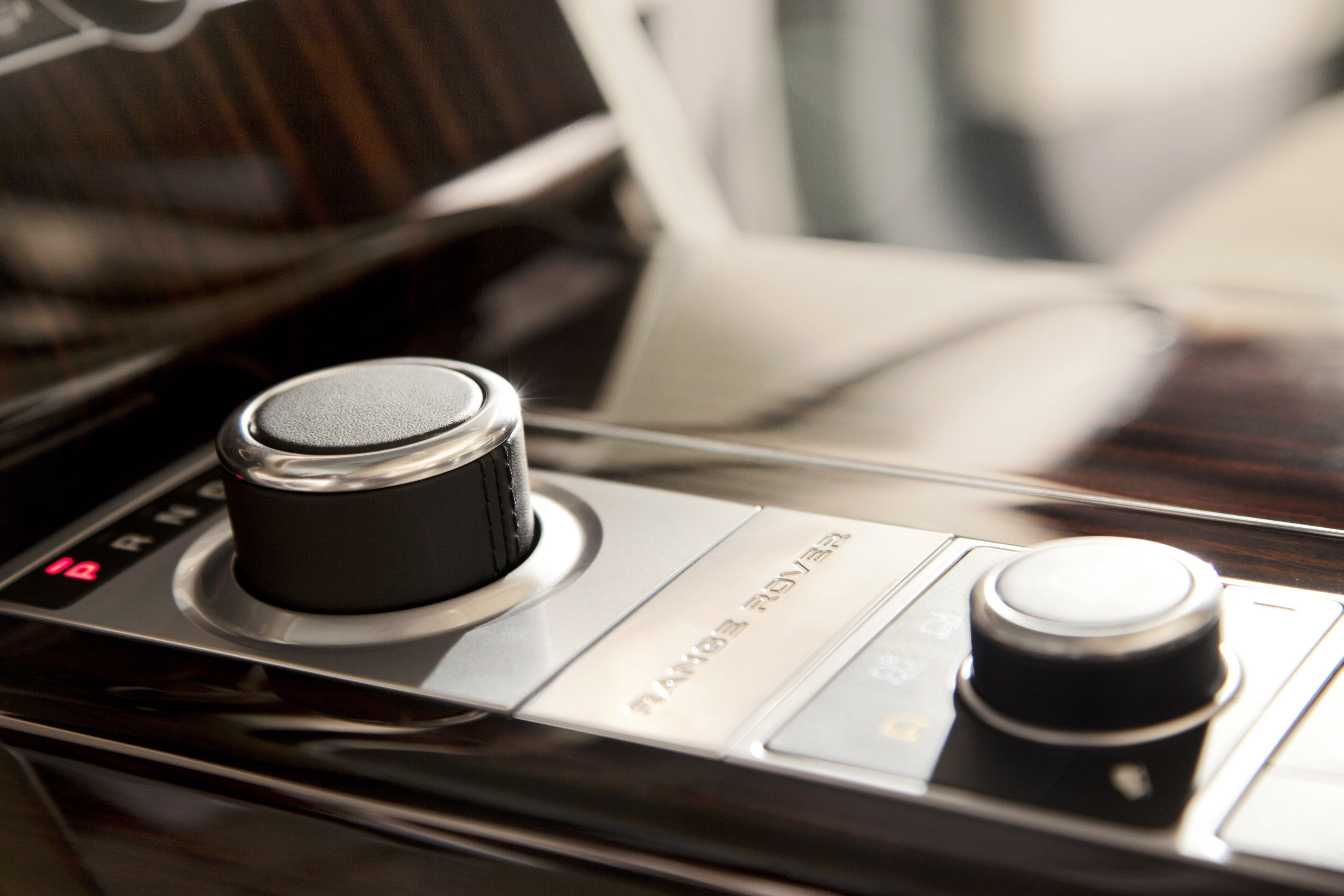 Range Rover photo #53