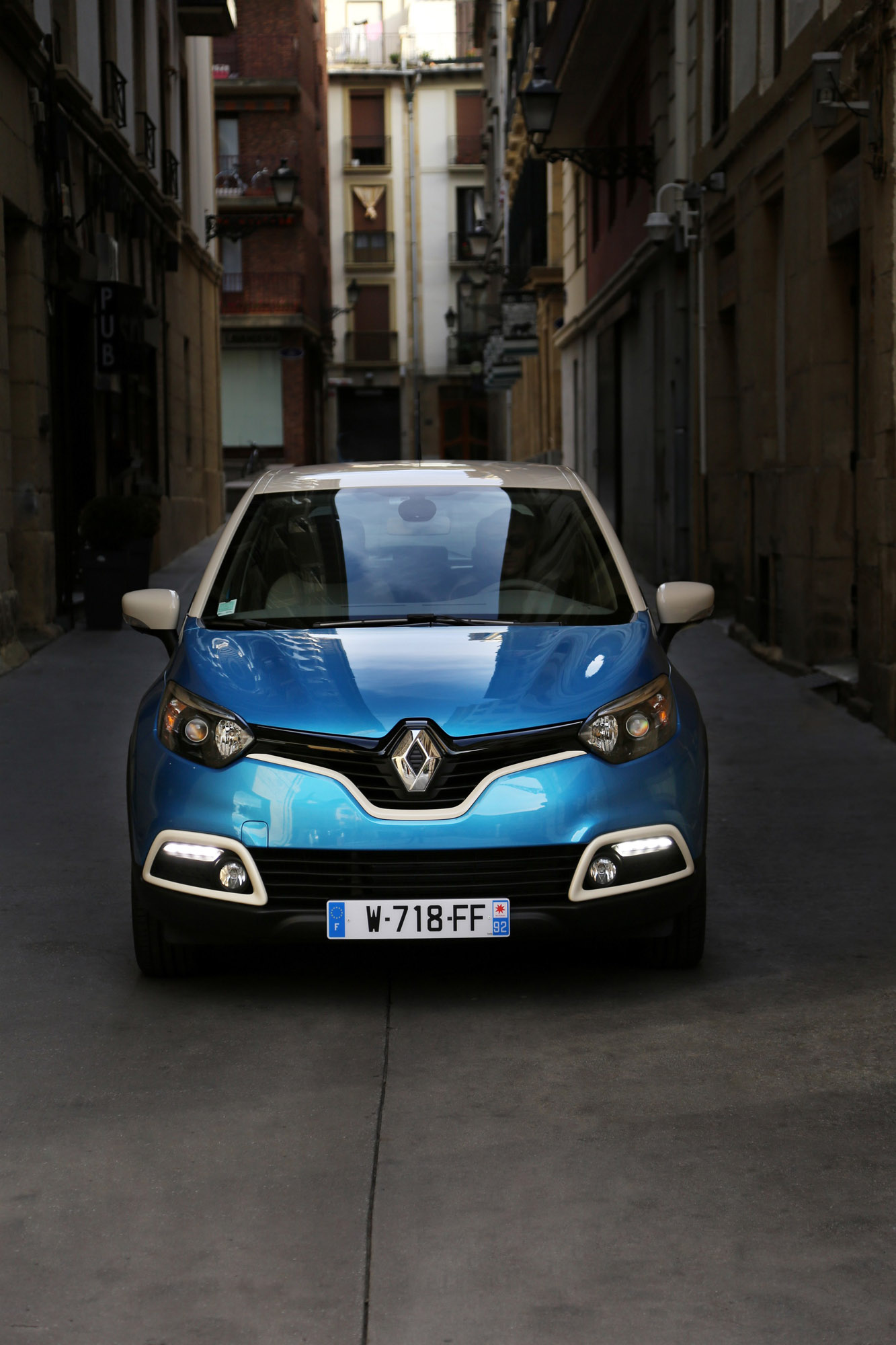 Renault Captur photo #17